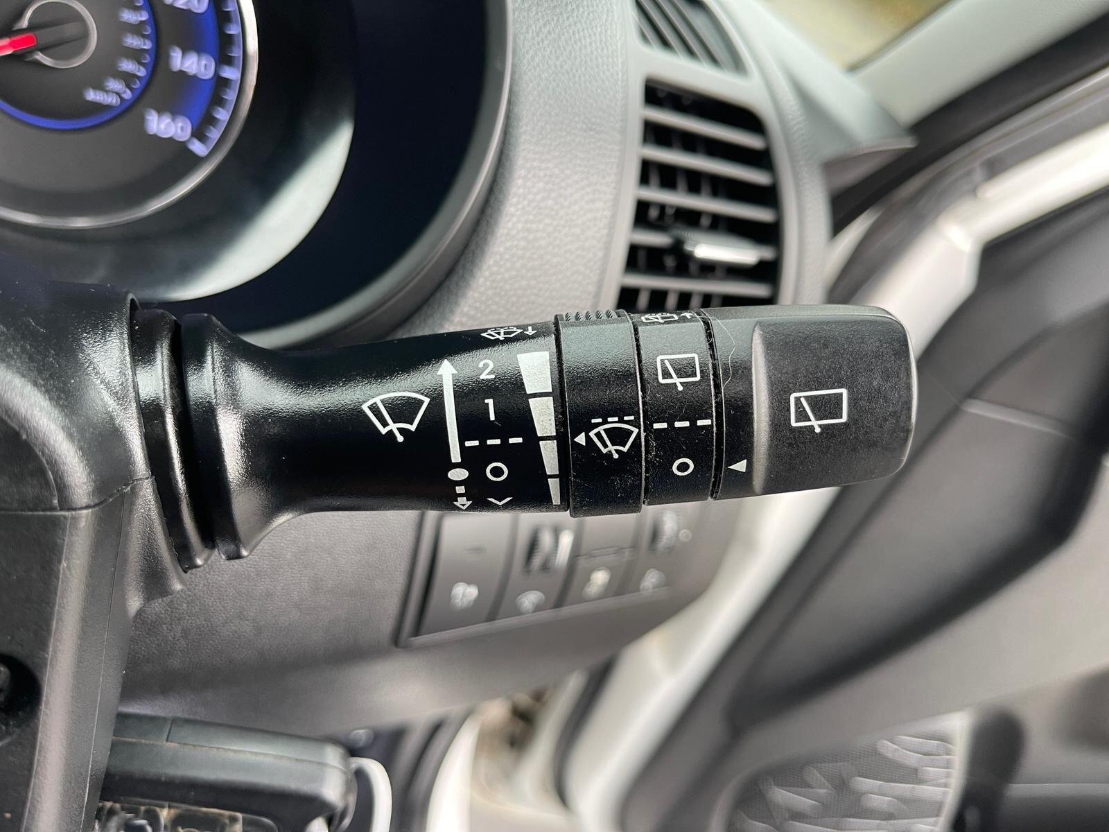 Hyundai ix20 - Image 27