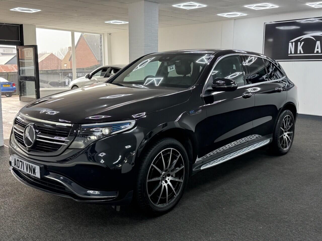 Mercedes Eqc - Image 10