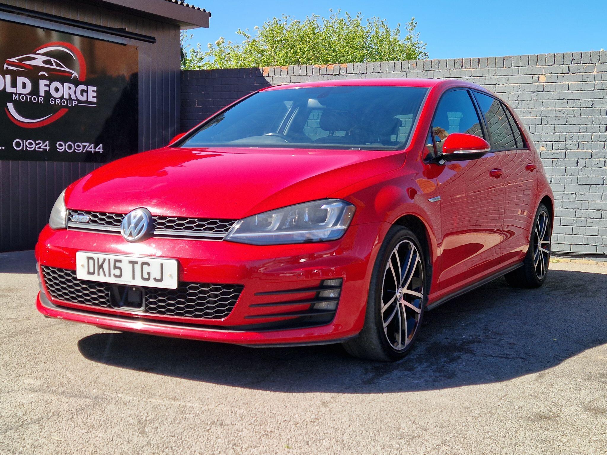 Volkswagen Golf - Image 18