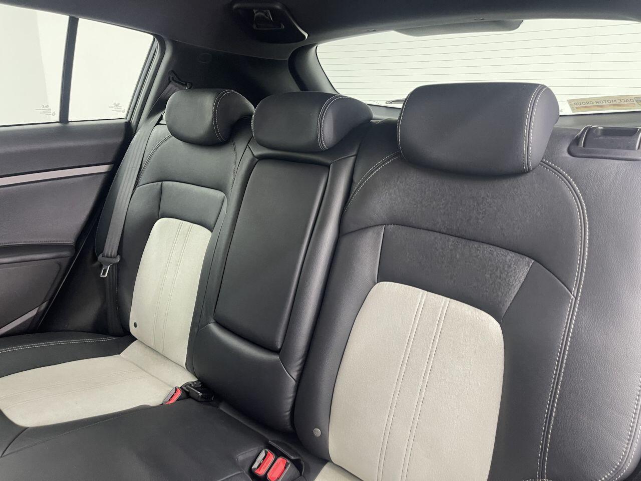 Kia Sportage - Image 13