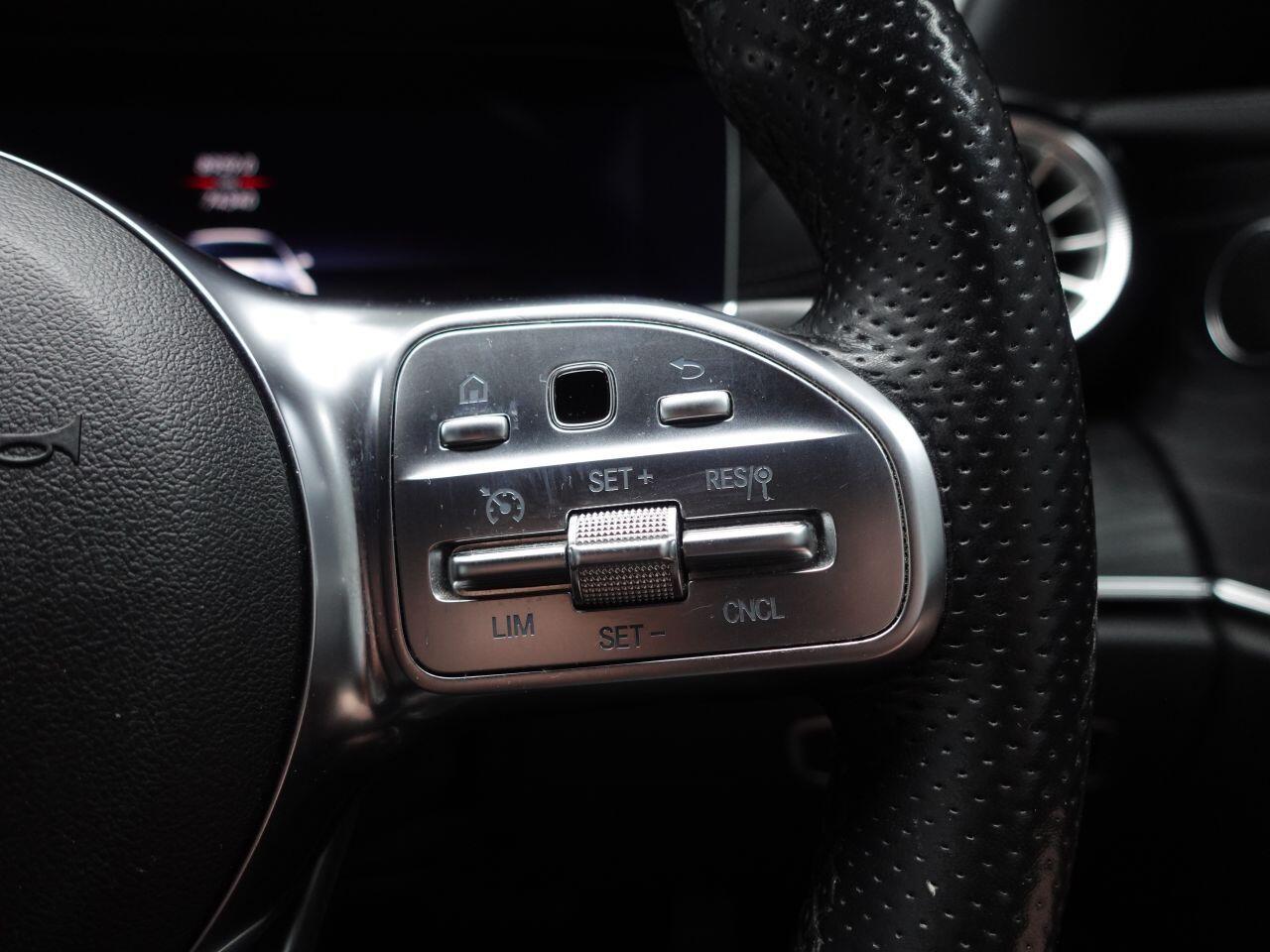 Mercedes E-Class - Image 28