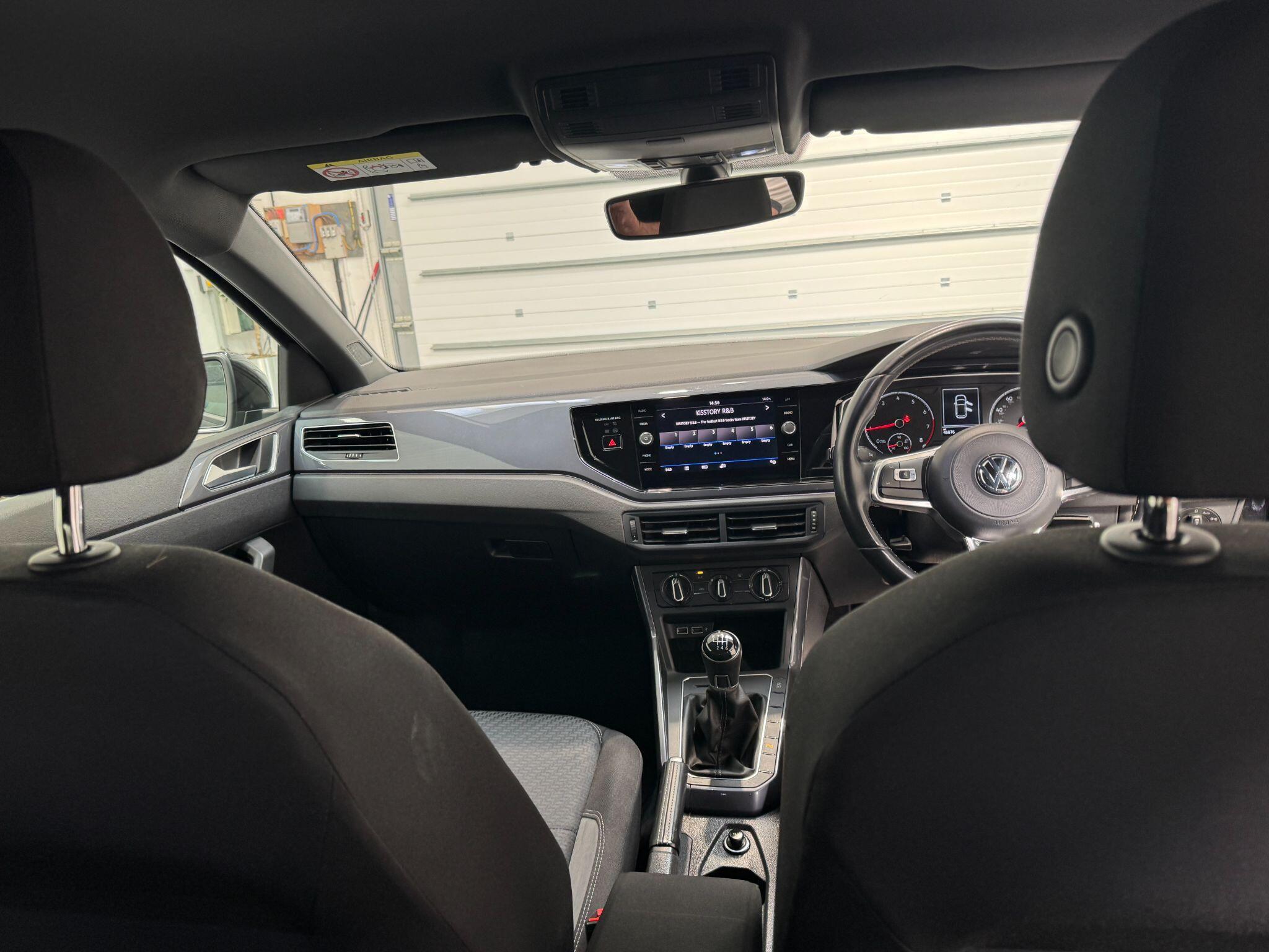 Volkswagen Polo - Image 41