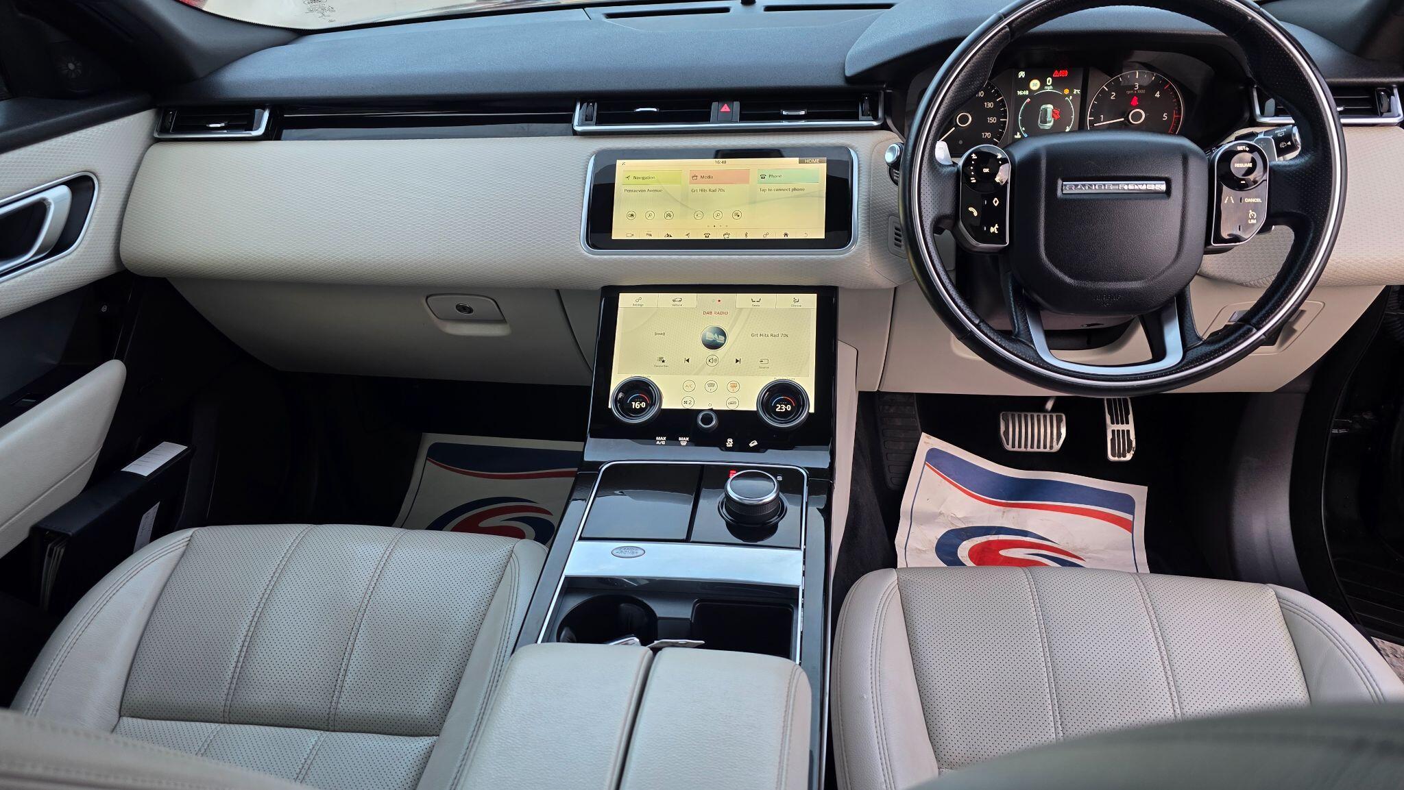 Land Rover Range Rover Velar - Image 47