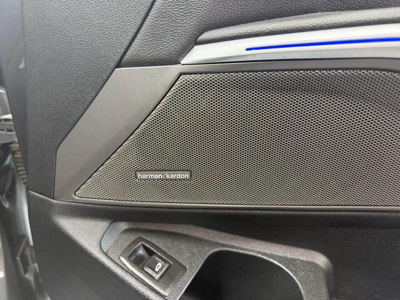 BMW 3 Series - Image 16
