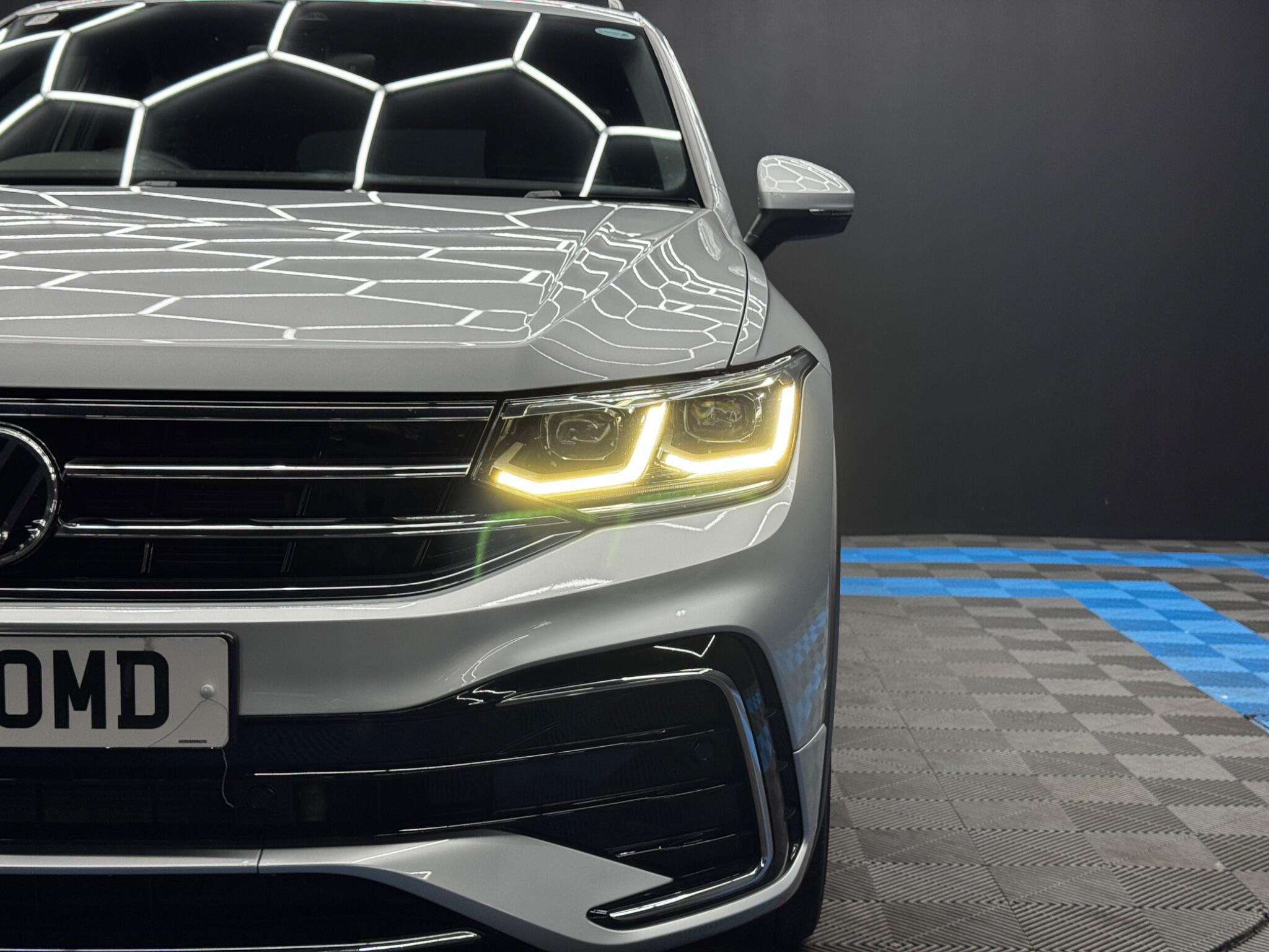 Volkswagen Tiguan - Image 47