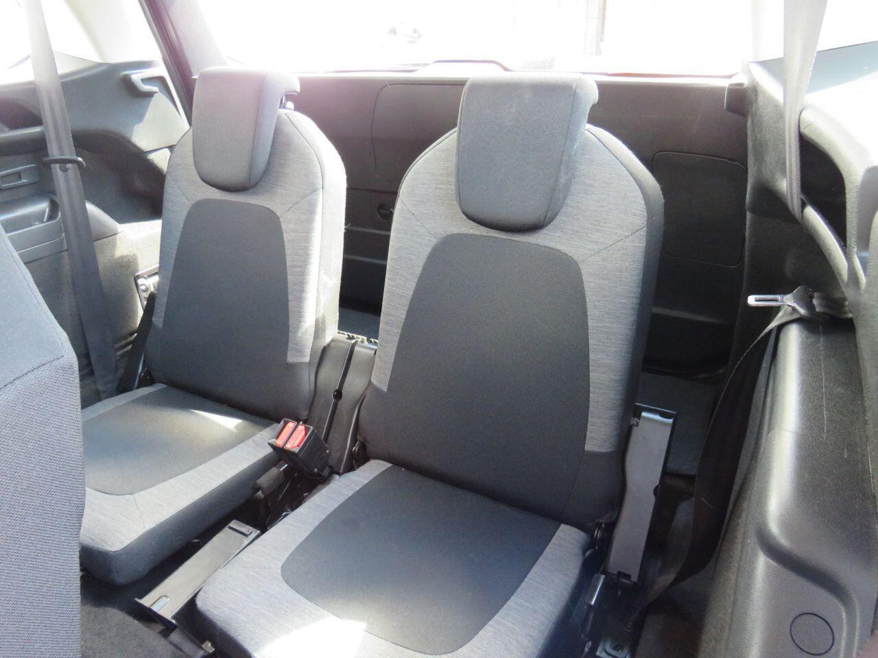 Citroen Grand C4 Picasso - Image 12