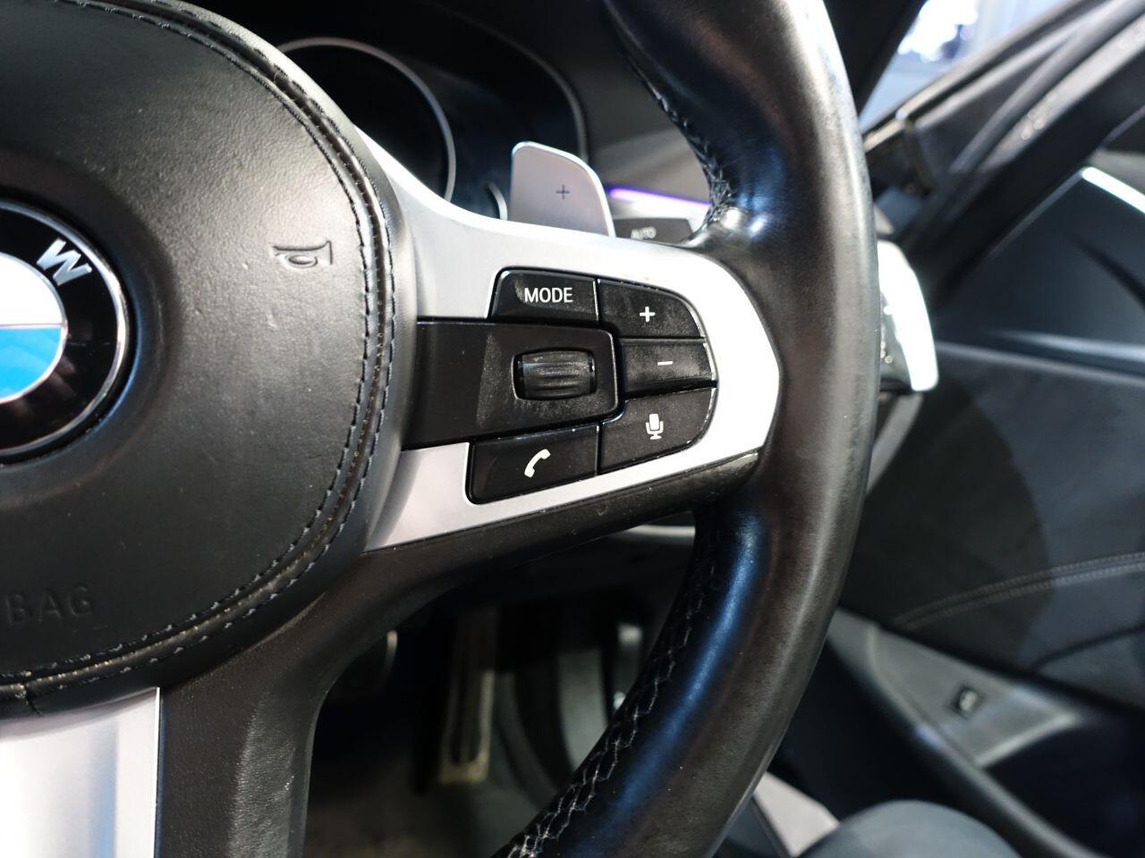 BMW 5 Series - Image 25