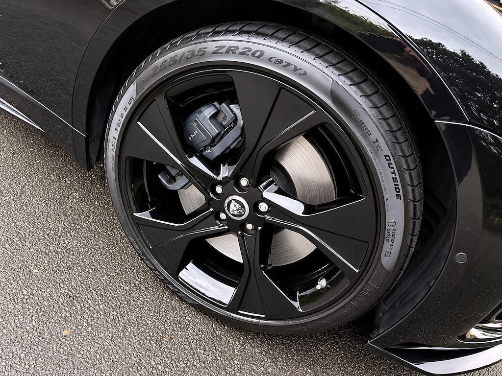 Jaguar F-Type - Image 12