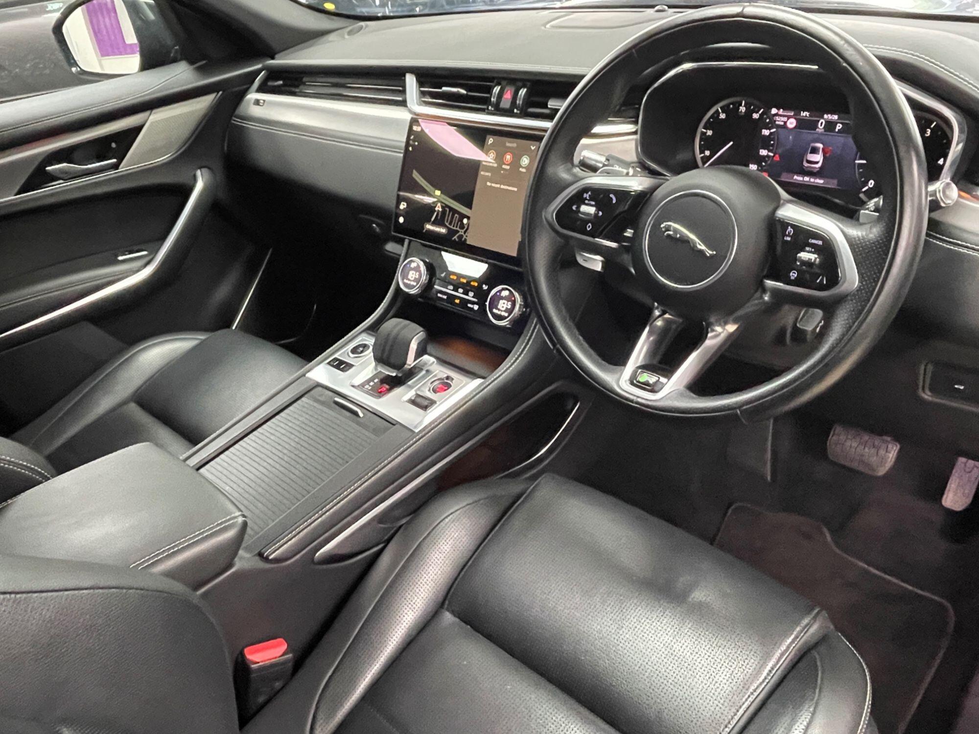Jaguar F-Pace - Image 23