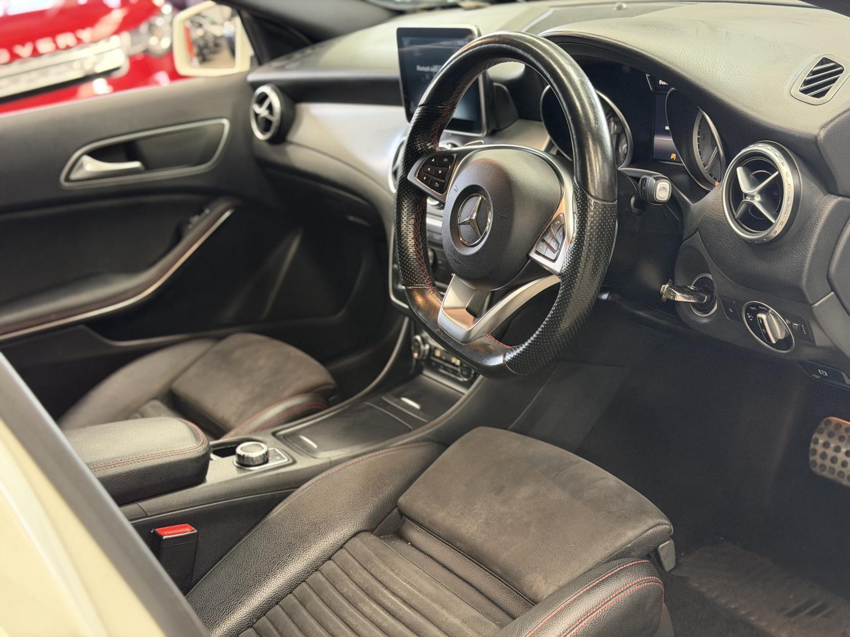 Mercedes GLA - Image 20