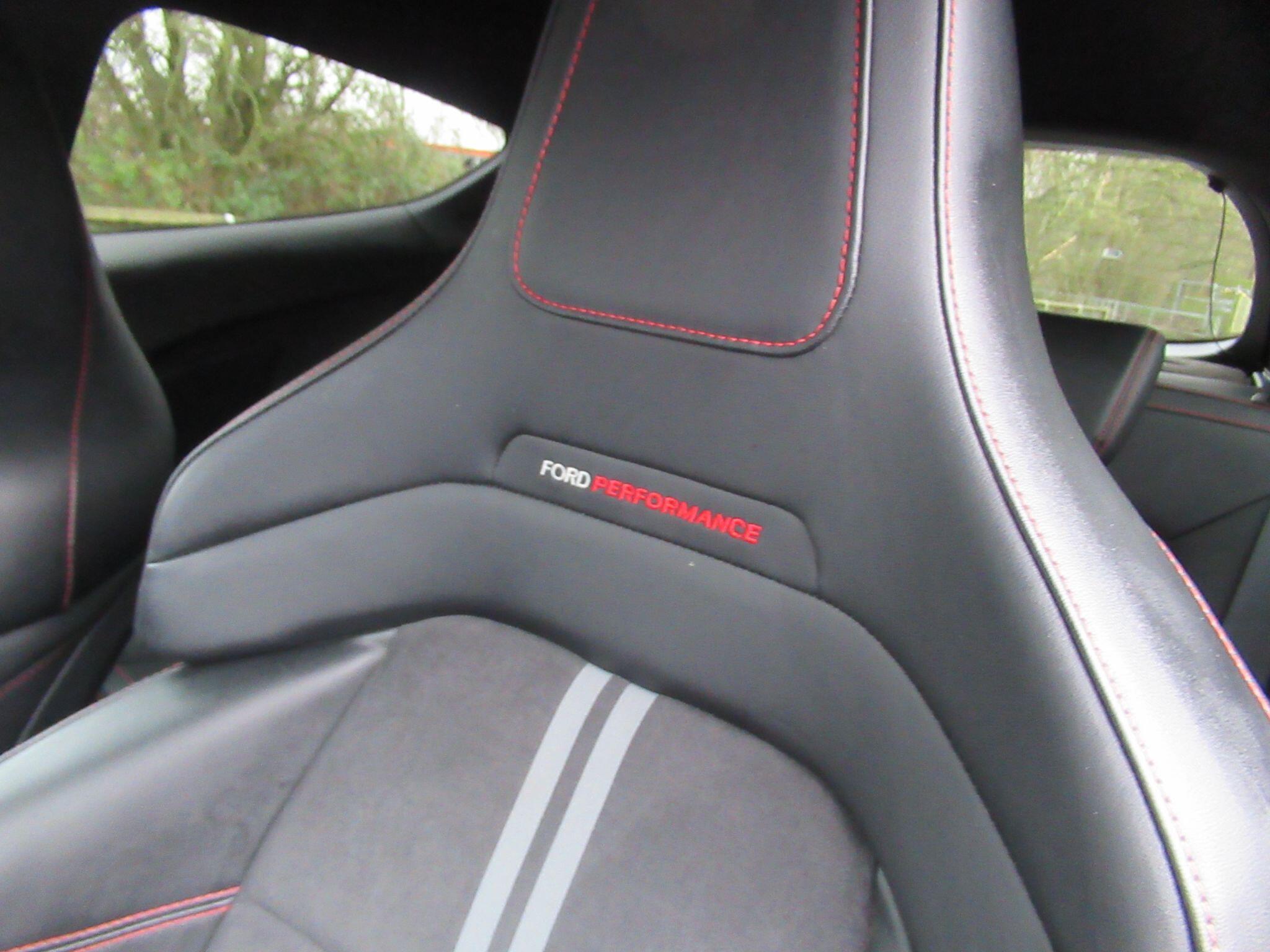 Ford Fiesta - Image 16