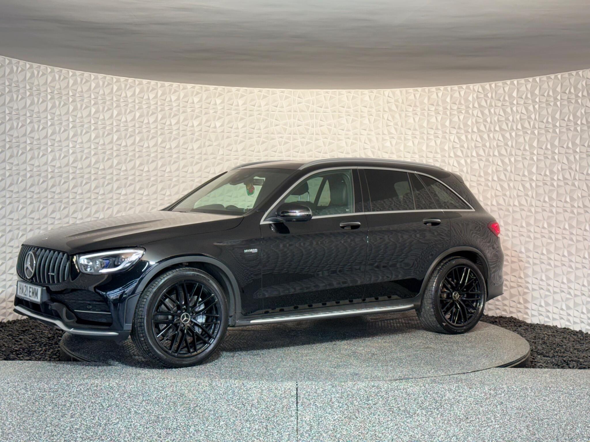 Mercedes GLC - Image 19