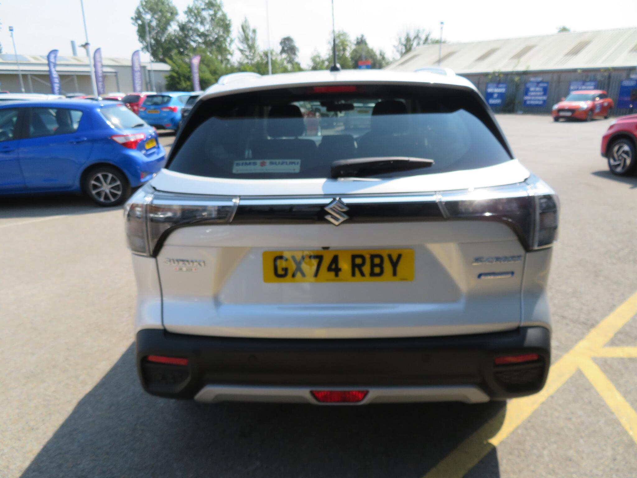 Suzuki S-Cross - Image 9