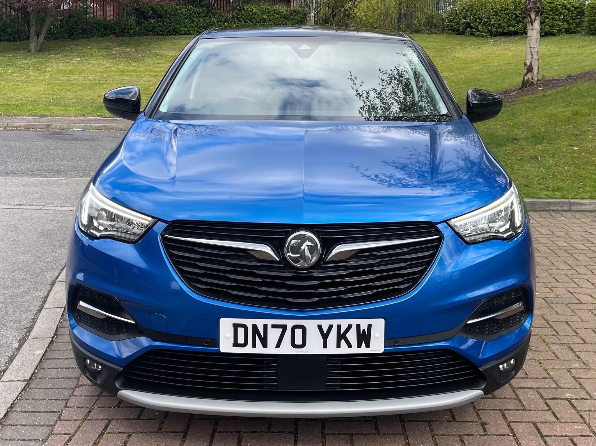 Vauxhall Grandland X - Image 2