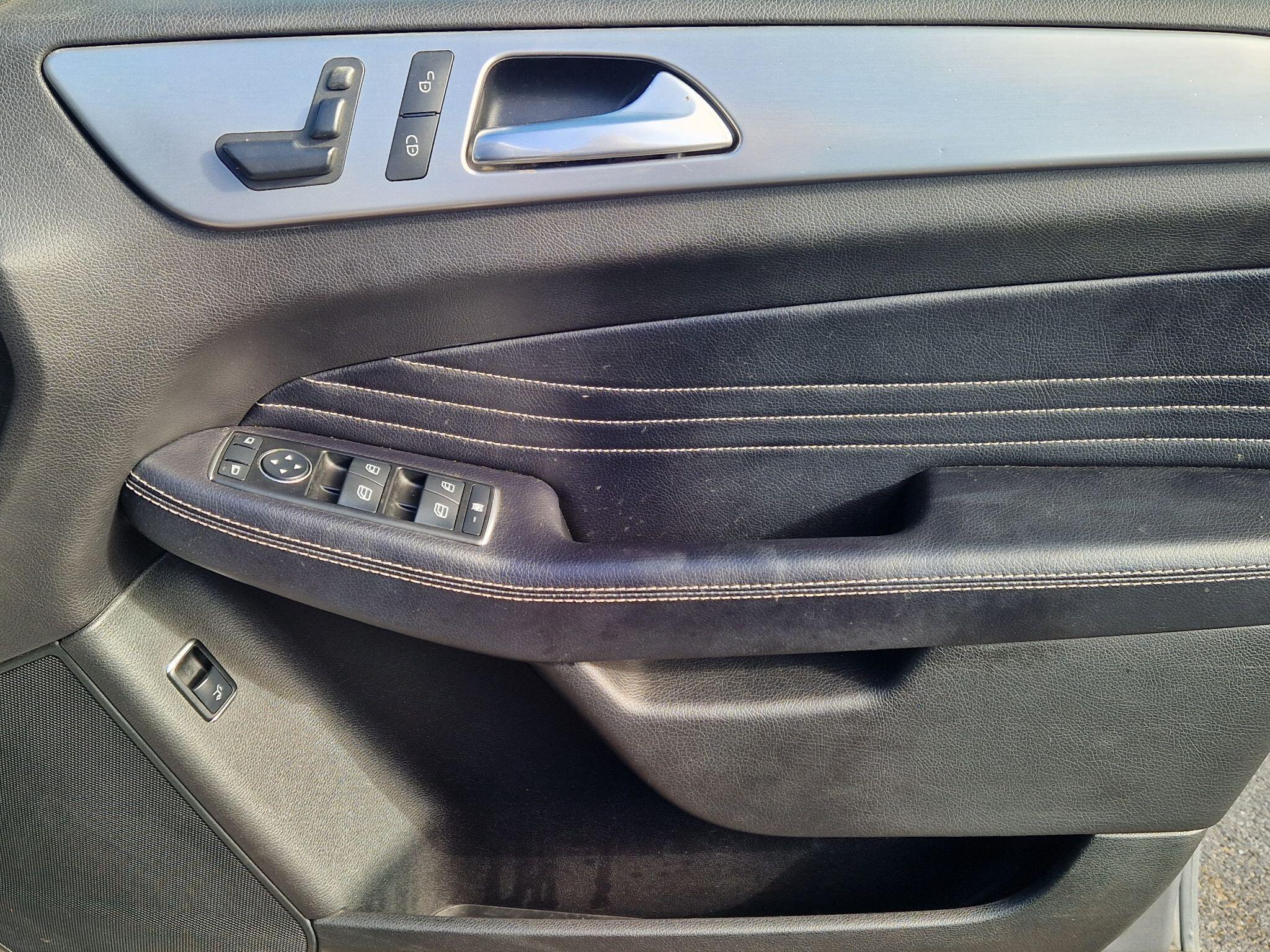 Mercedes M Class - Image 30