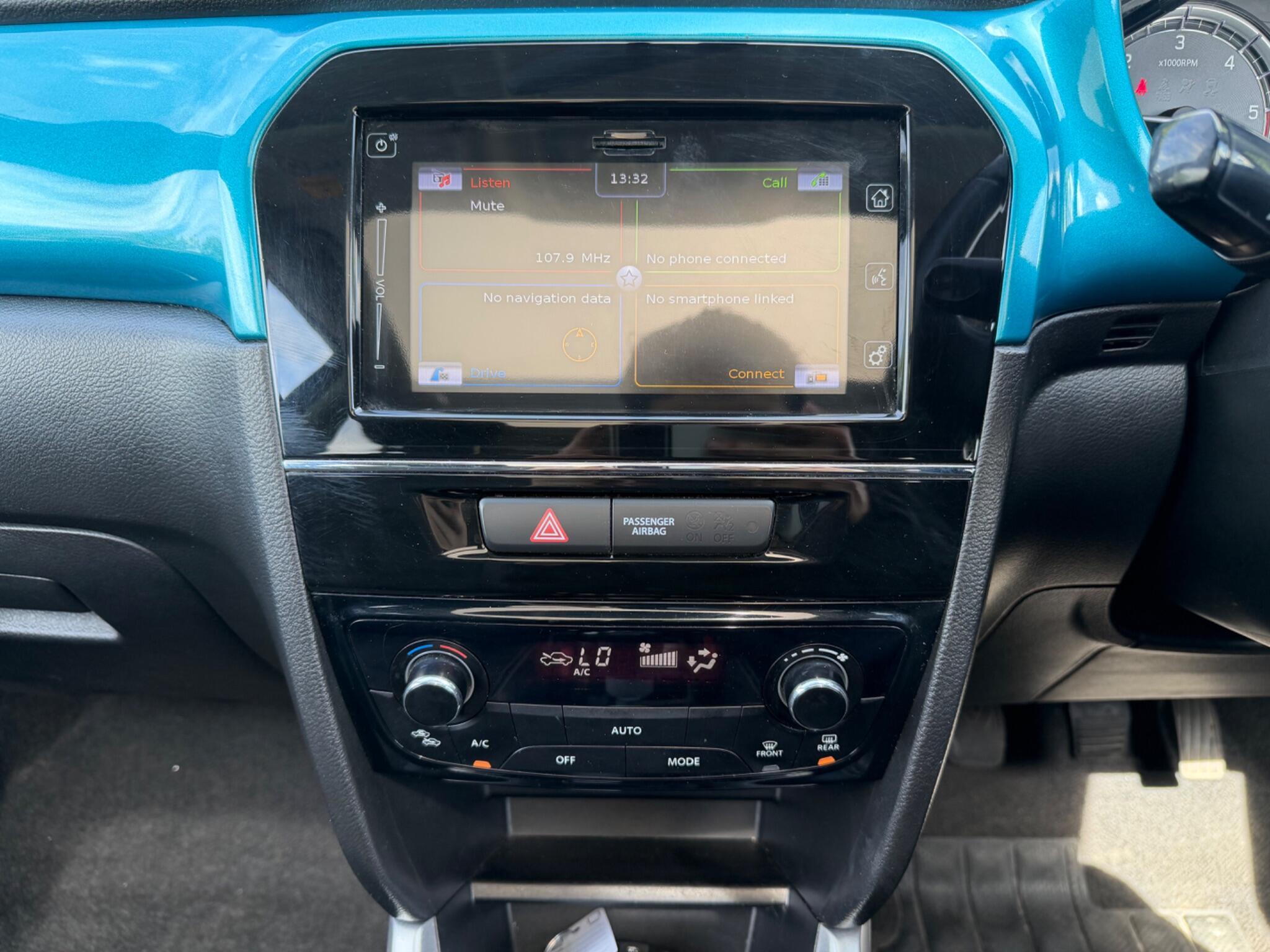 Suzuki Vitara - Image 12