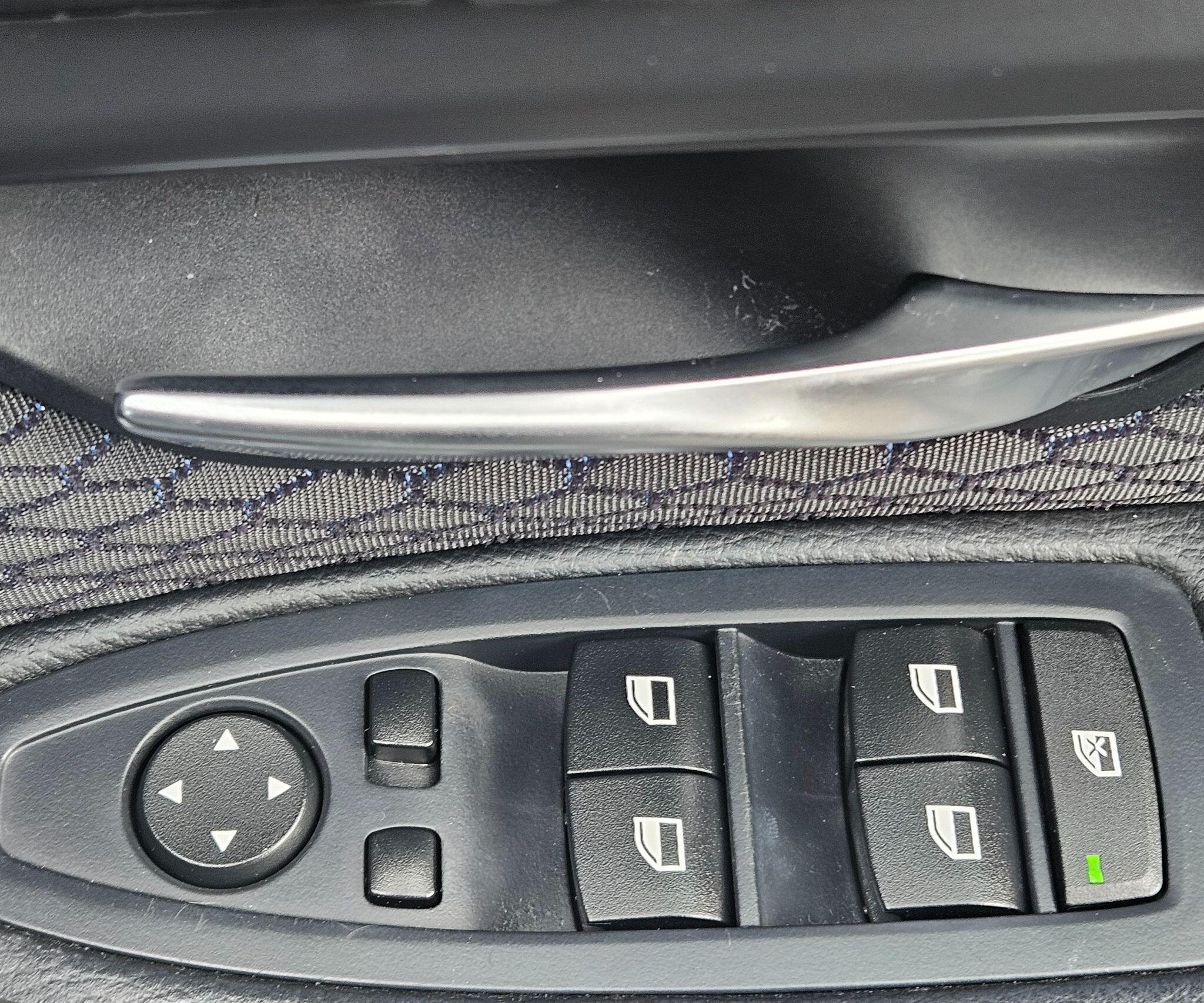 BMW 3 Series - Image 92