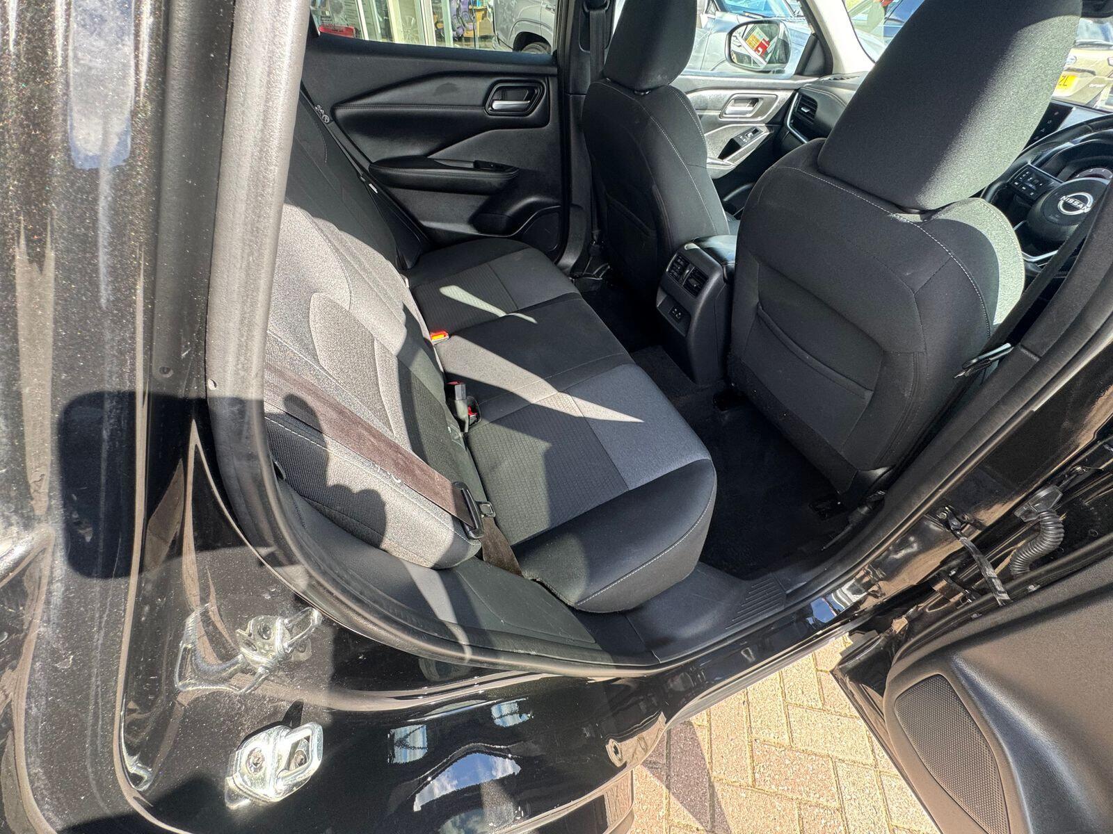 Nissan Qashqai - Image 13