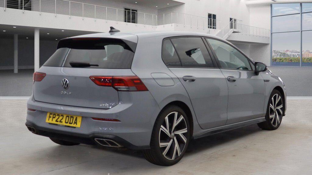 Volkswagen Golf - Image 8