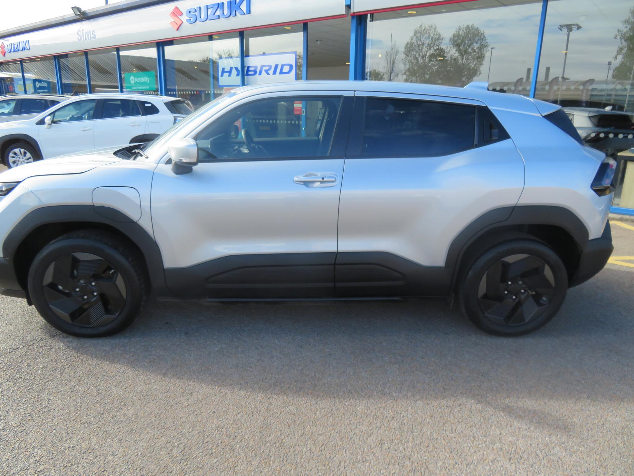 Suzuki e Vitara - Image 12
