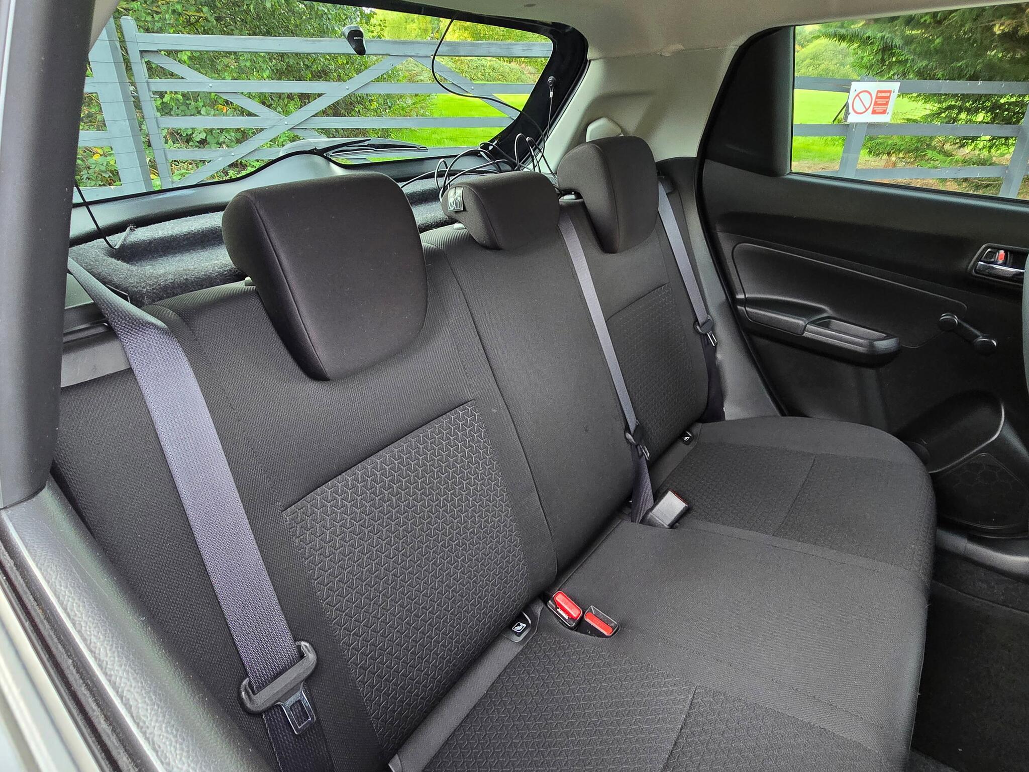 Suzuki Swift - Image 9