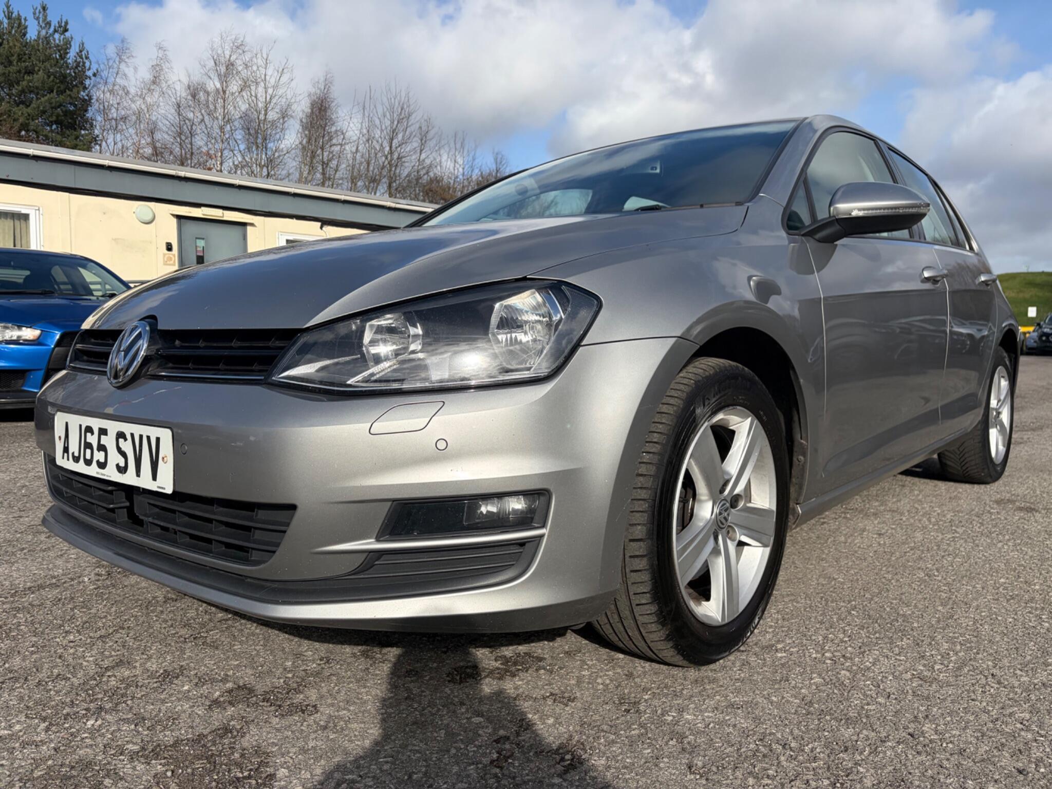 Volkswagen Golf - Image 7