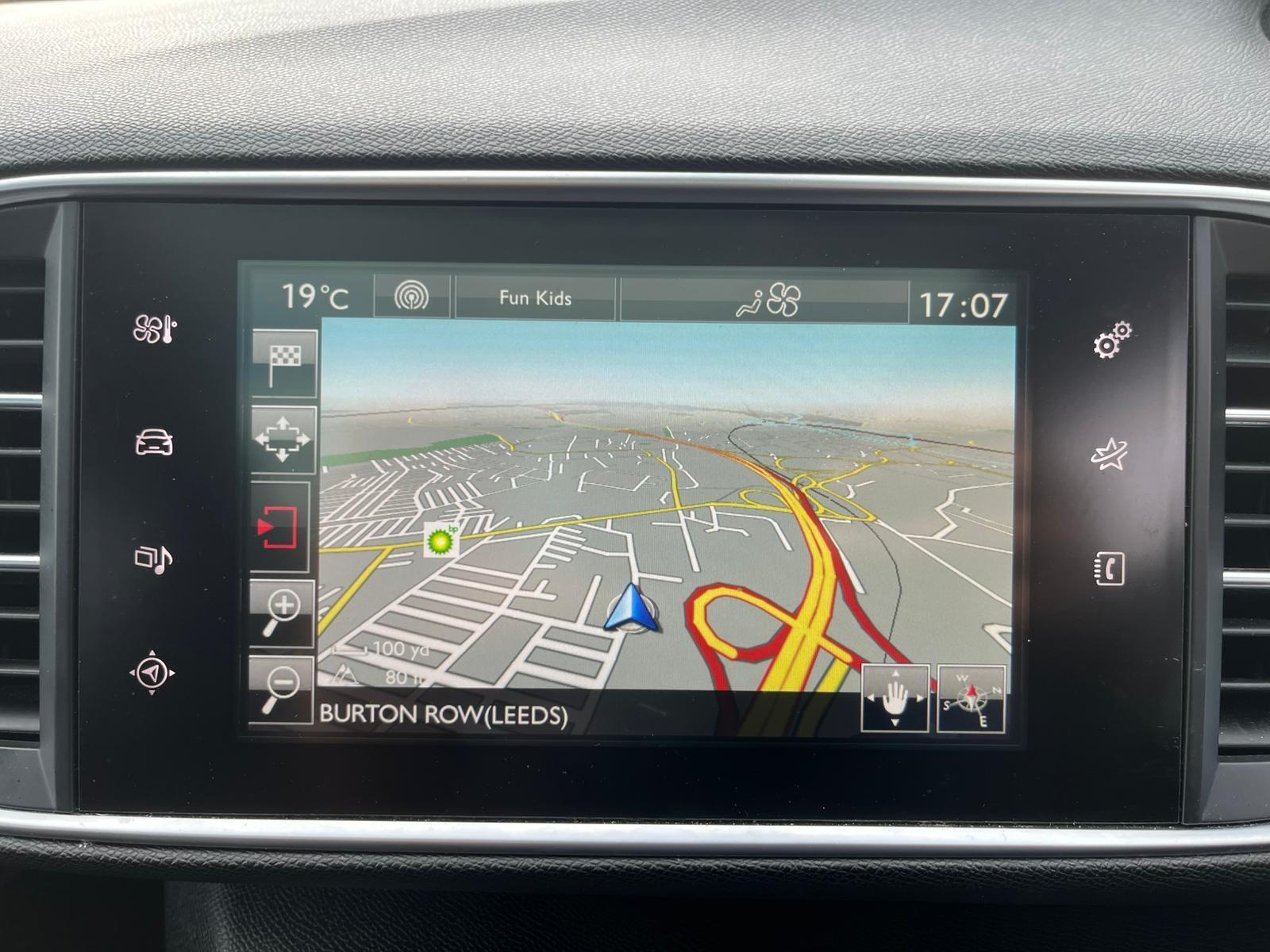 Peugeot 308 SW - Image 16