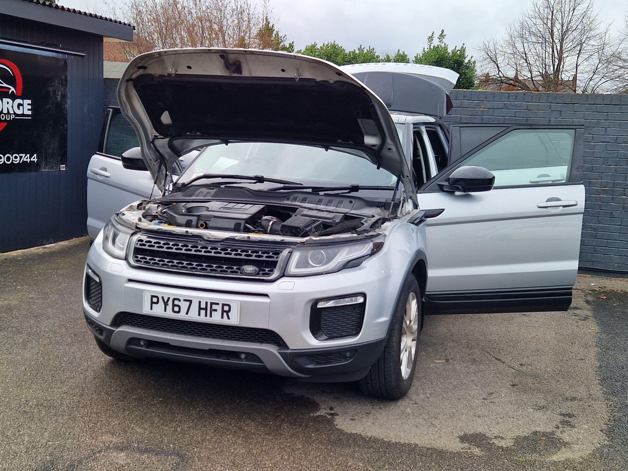 Land Rover Range Rover Evoque - Image 14