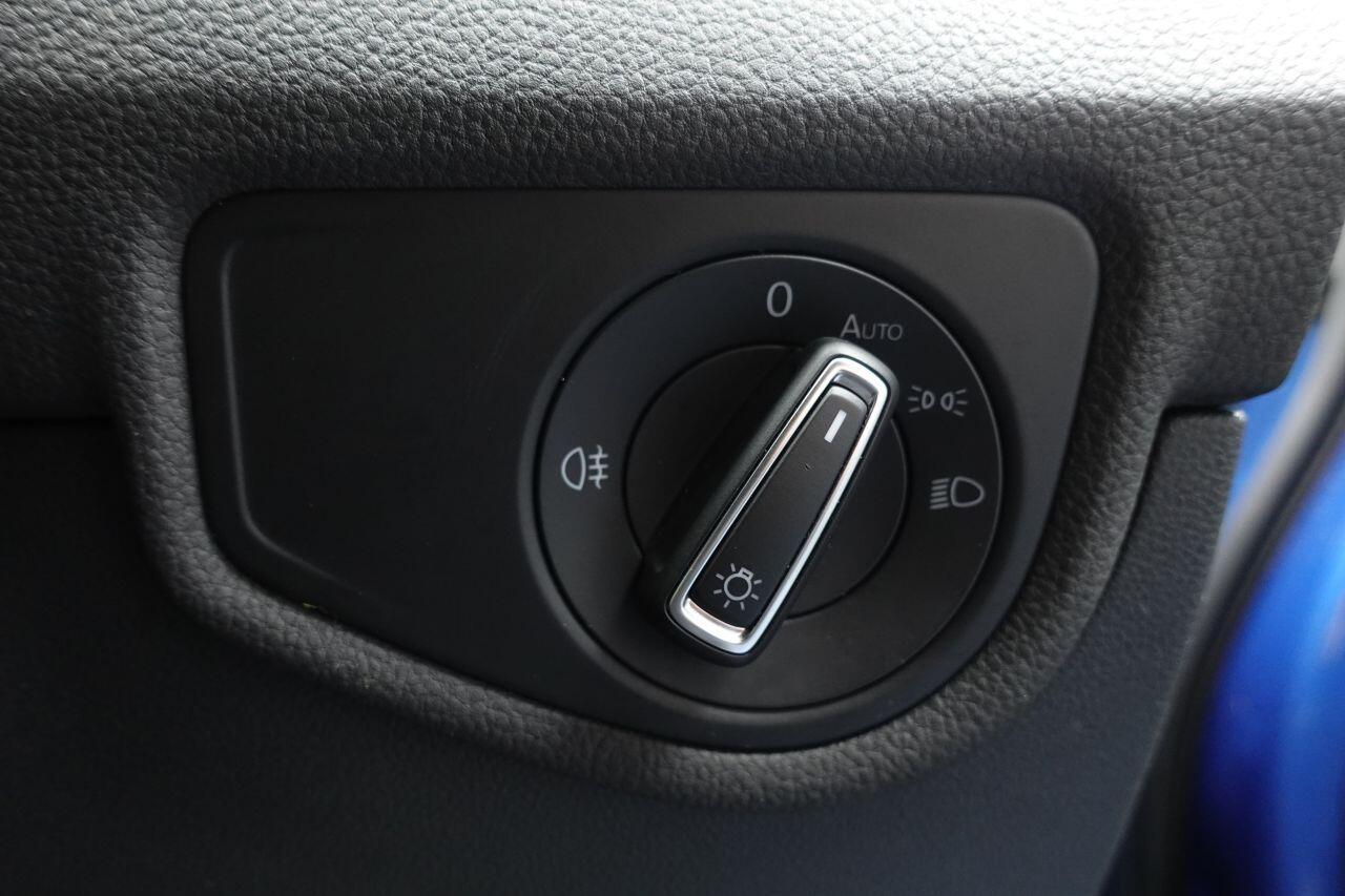 Volkswagen Touran - Image 50