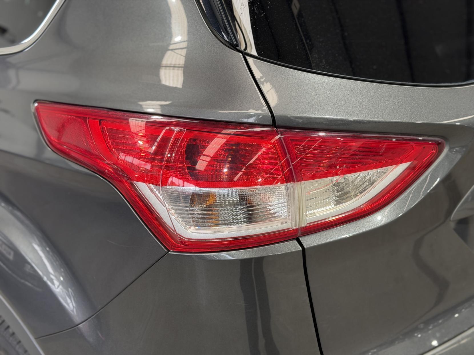 Ford Kuga - Image 7