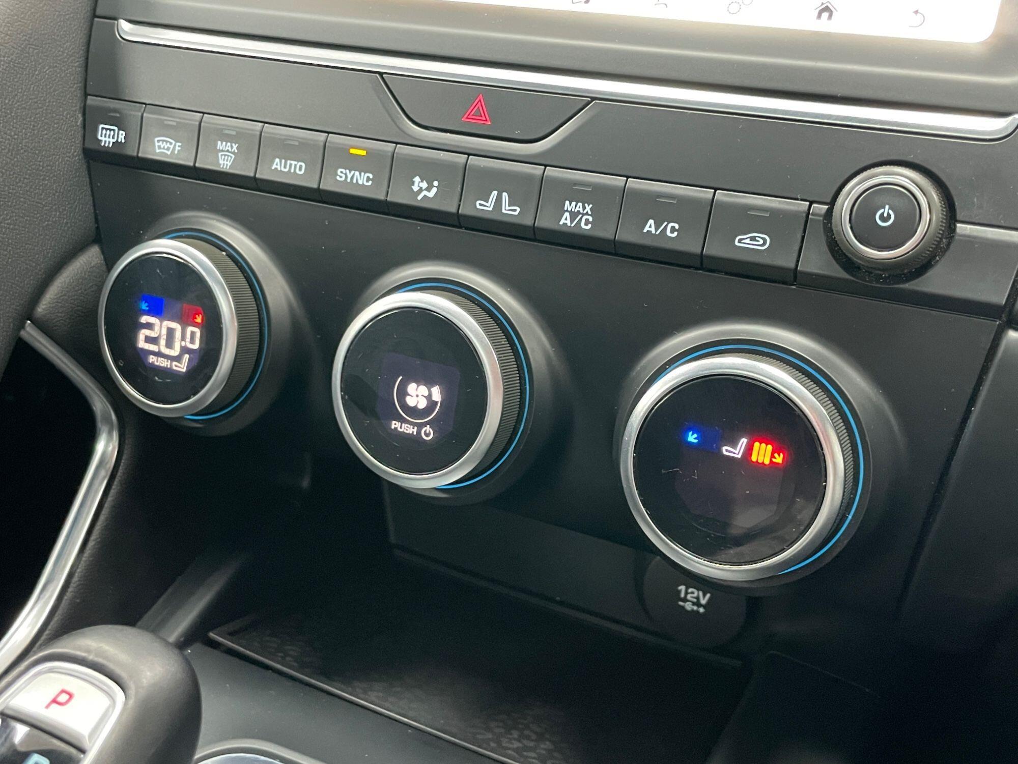 Jaguar E-Pace - Image 49