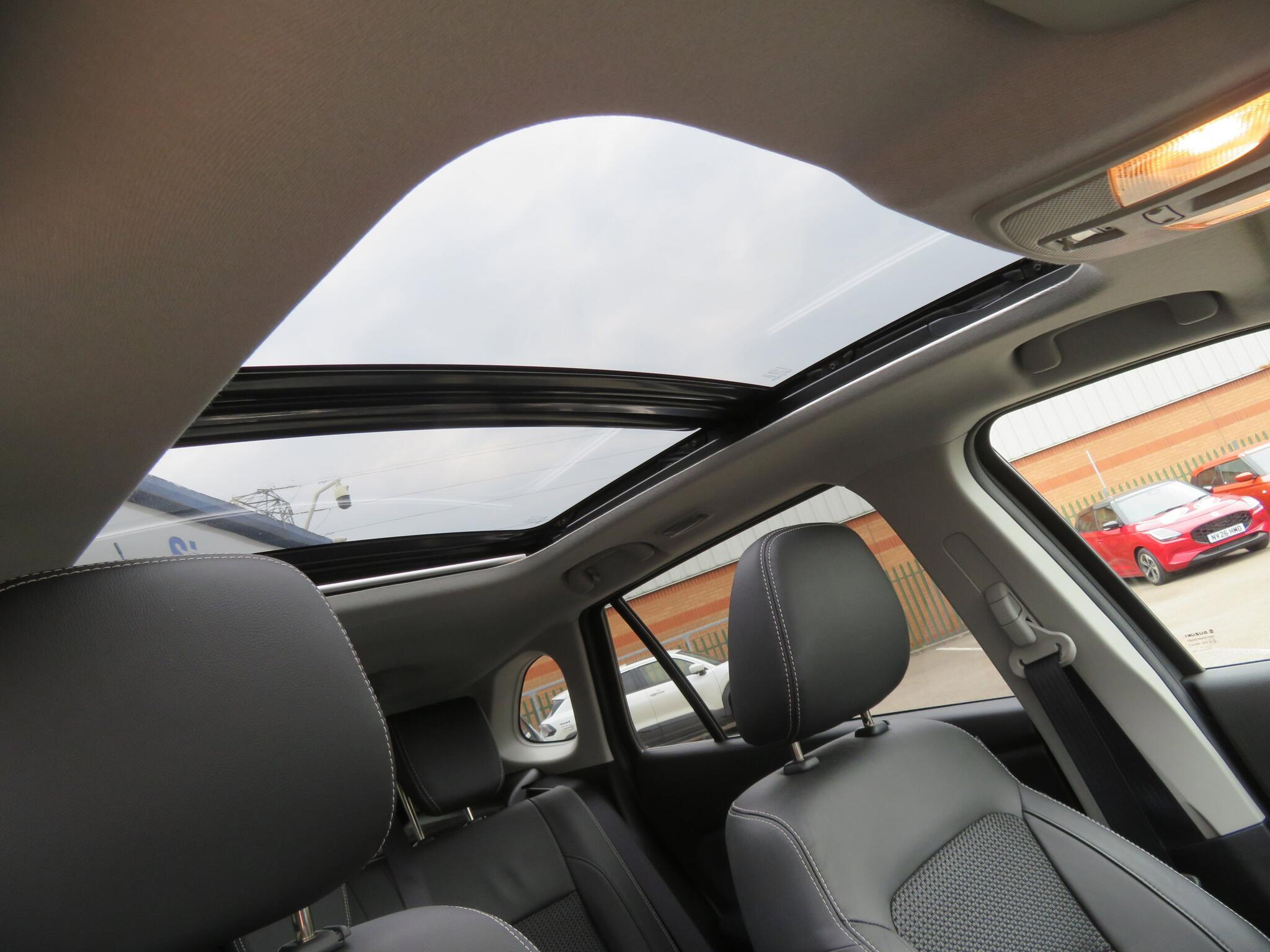 Suzuki S-Cross - Image 14
