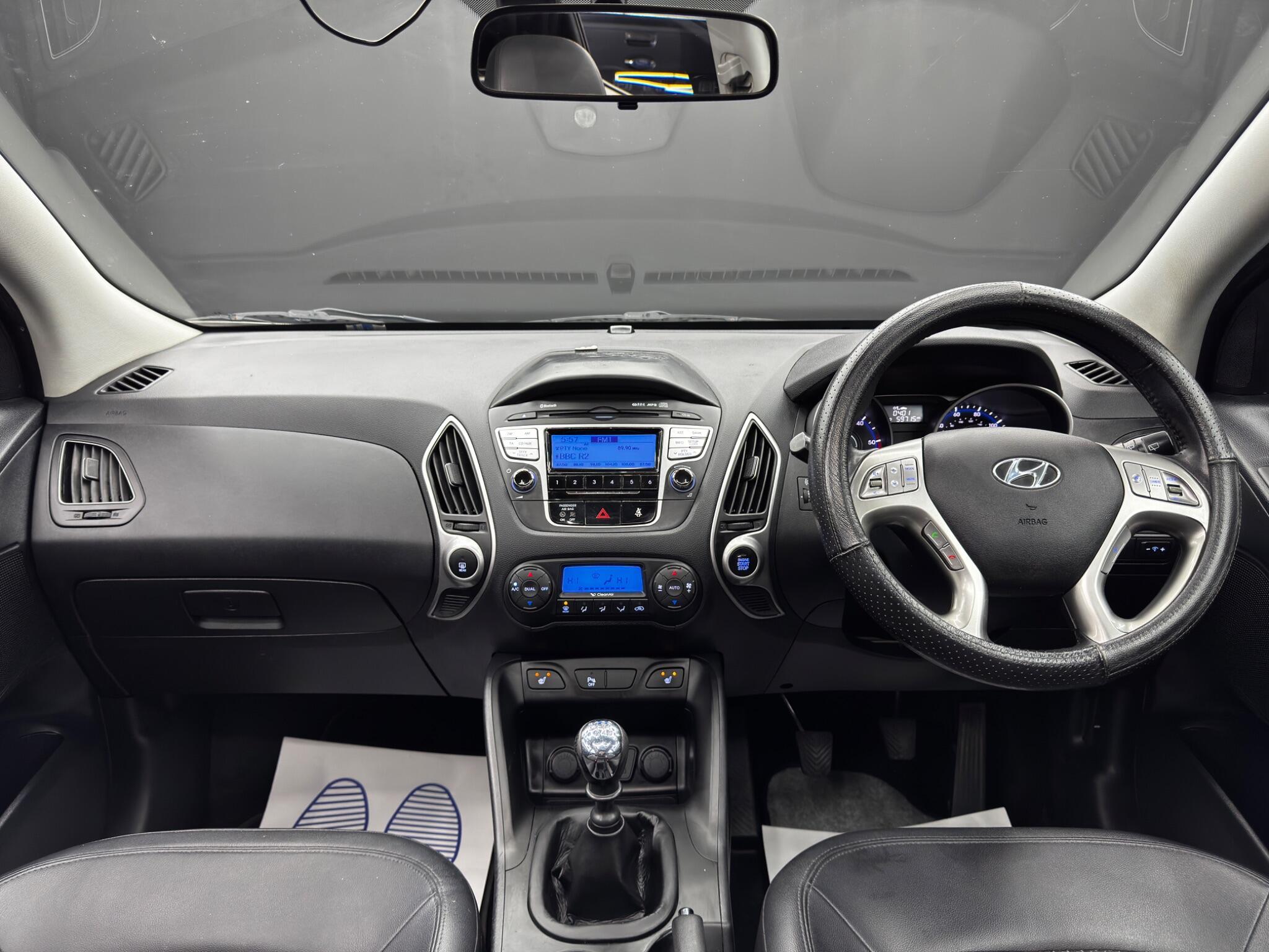 Hyundai ix35 - Image 10