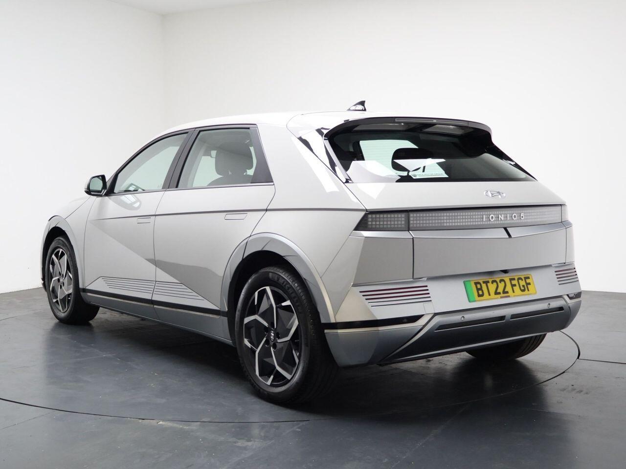 Hyundai Ioniq 5 - Image 11