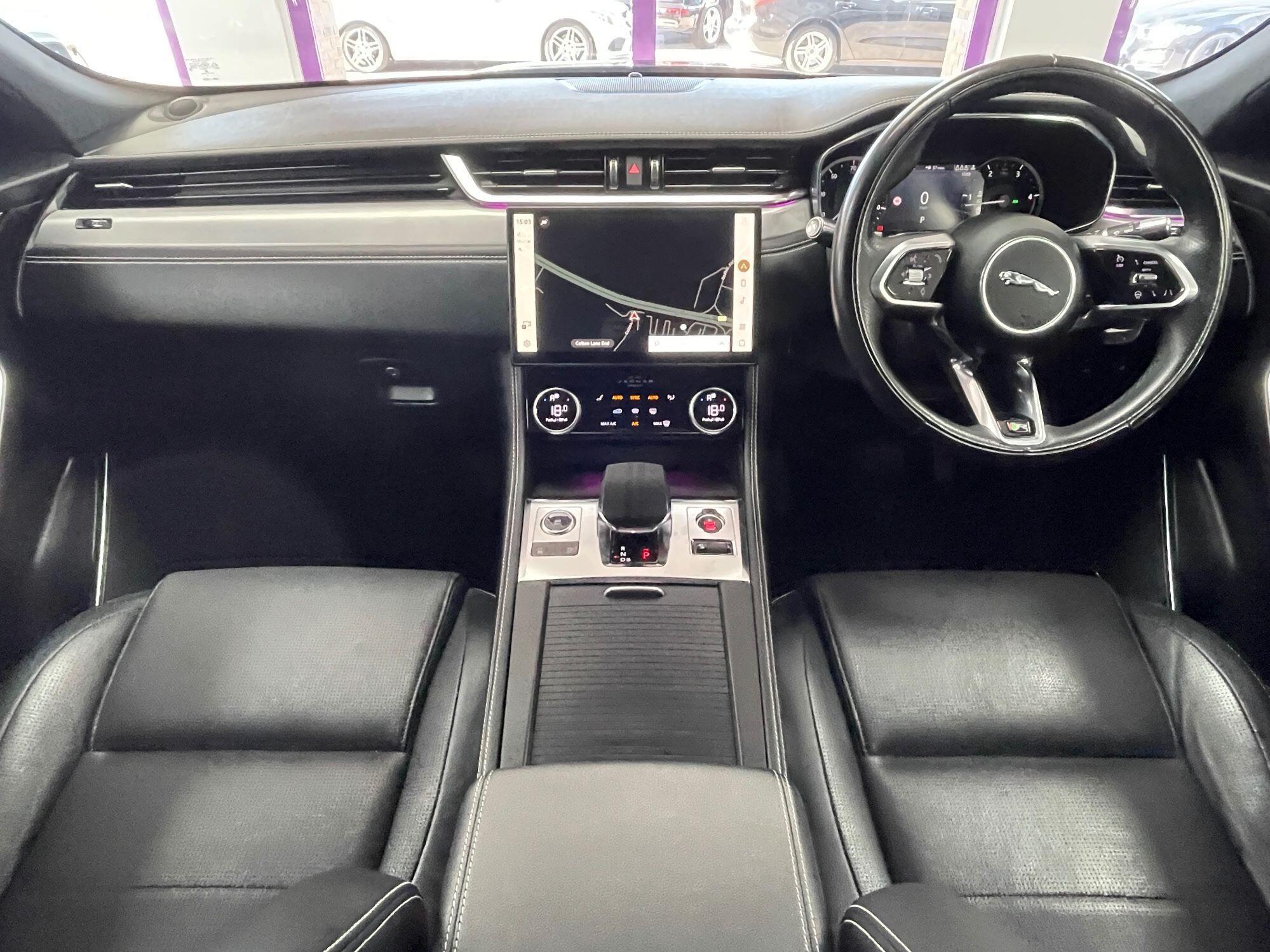 Jaguar F-Pace - Image 2