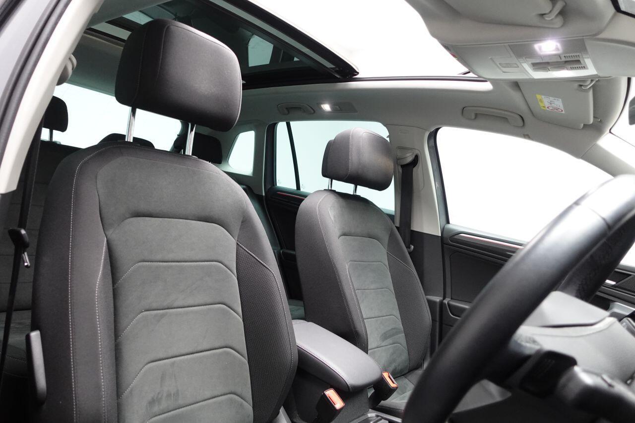 Volkswagen Tiguan - Image 6