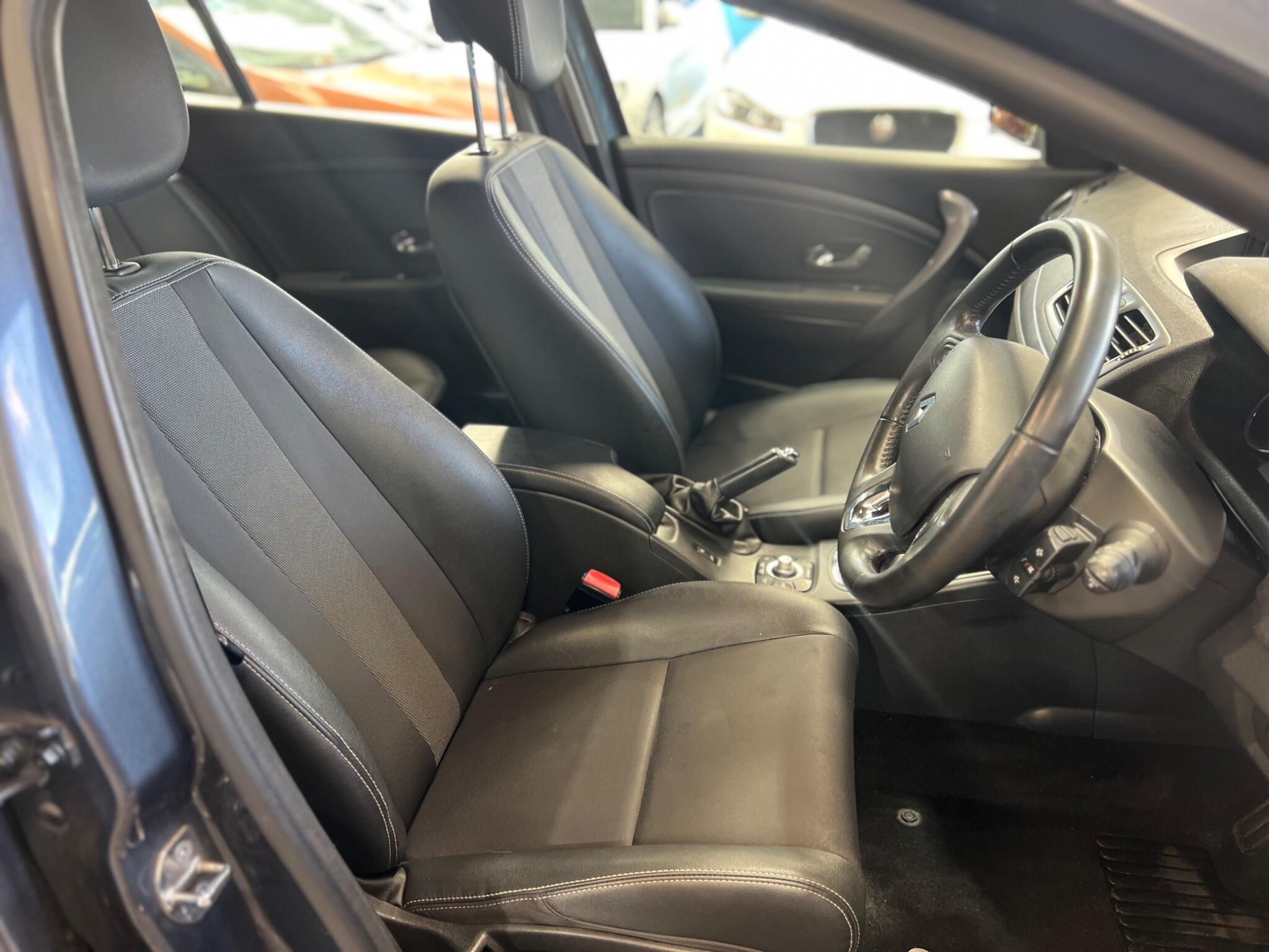 Renault Megane - Image 20