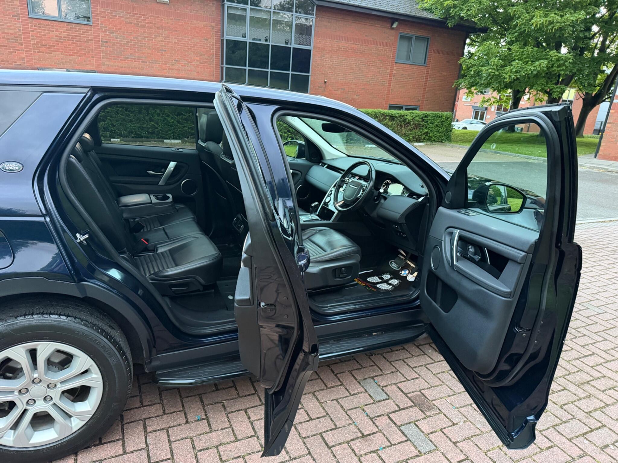 Land Rover DISCOVERY SPORT - Image 38