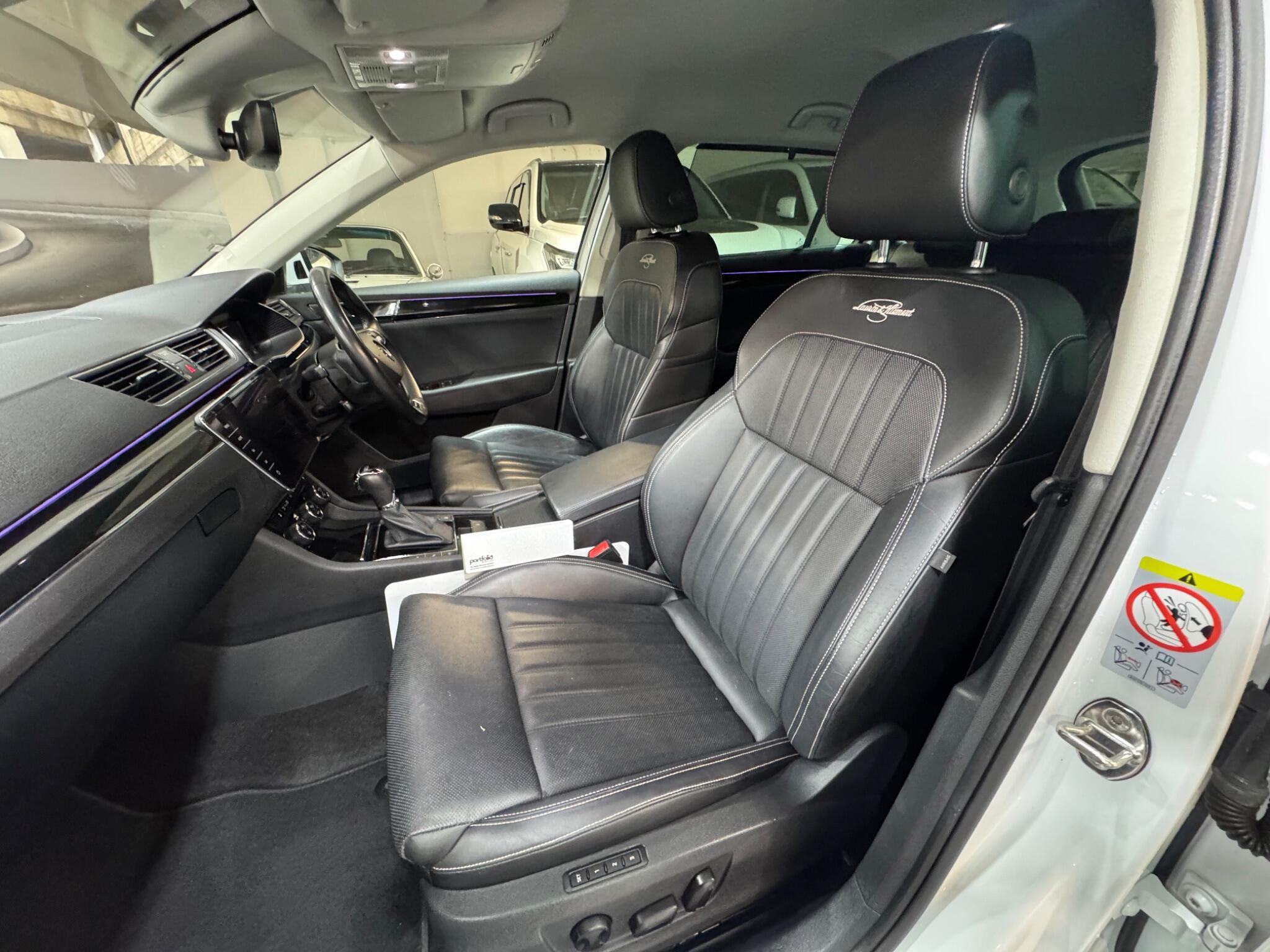 Skoda Superb - Image 10