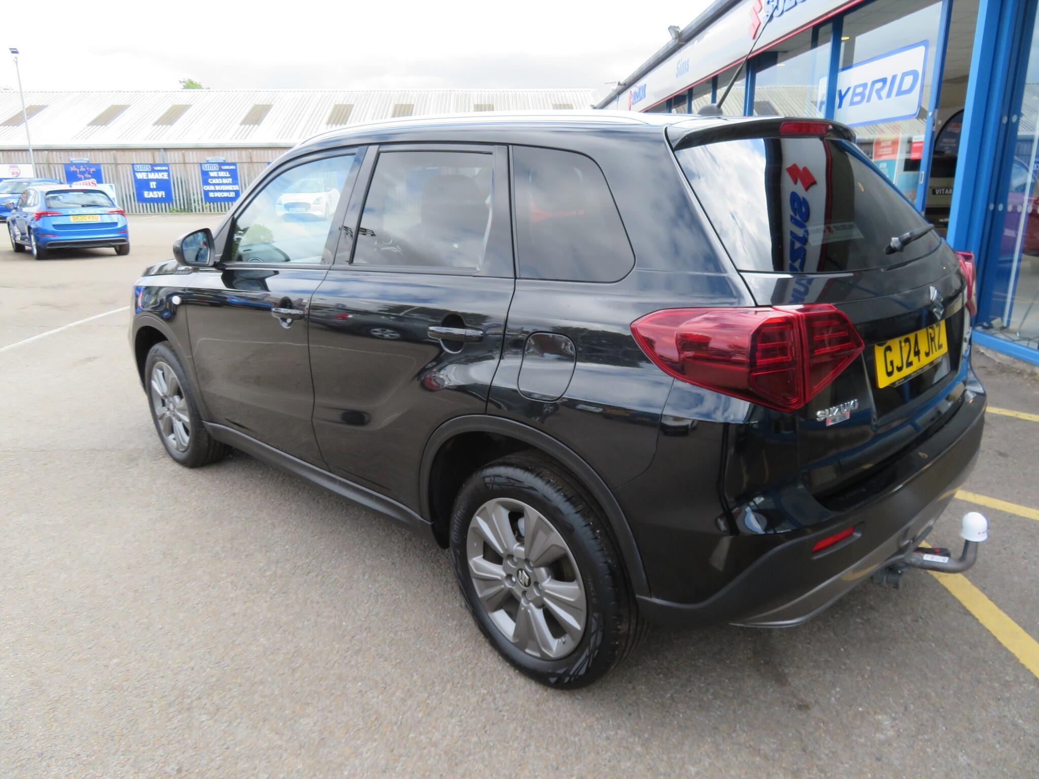 Suzuki Vitara - Image 6