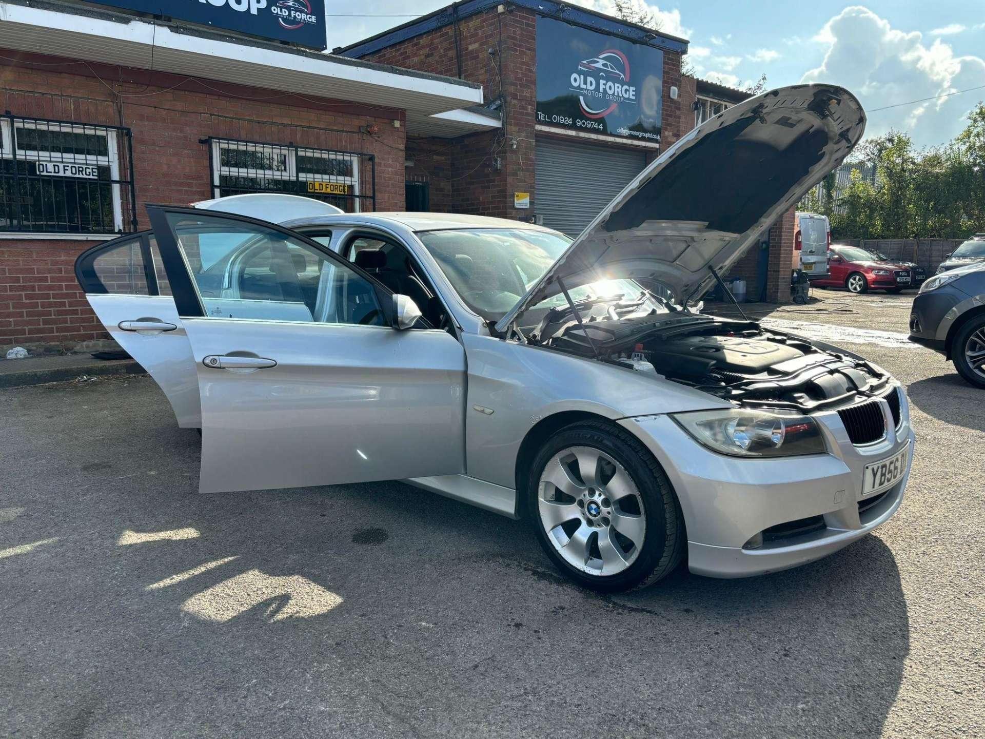 BMW 3 Series - Image 11