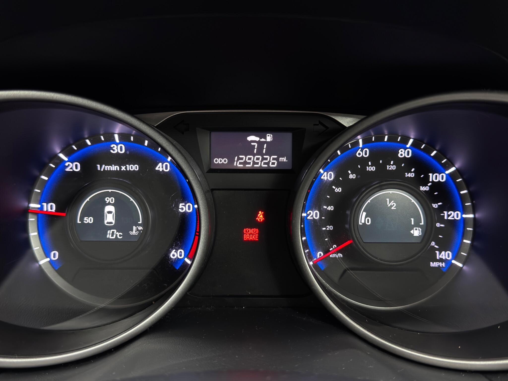 Hyundai ix35 - Image 22