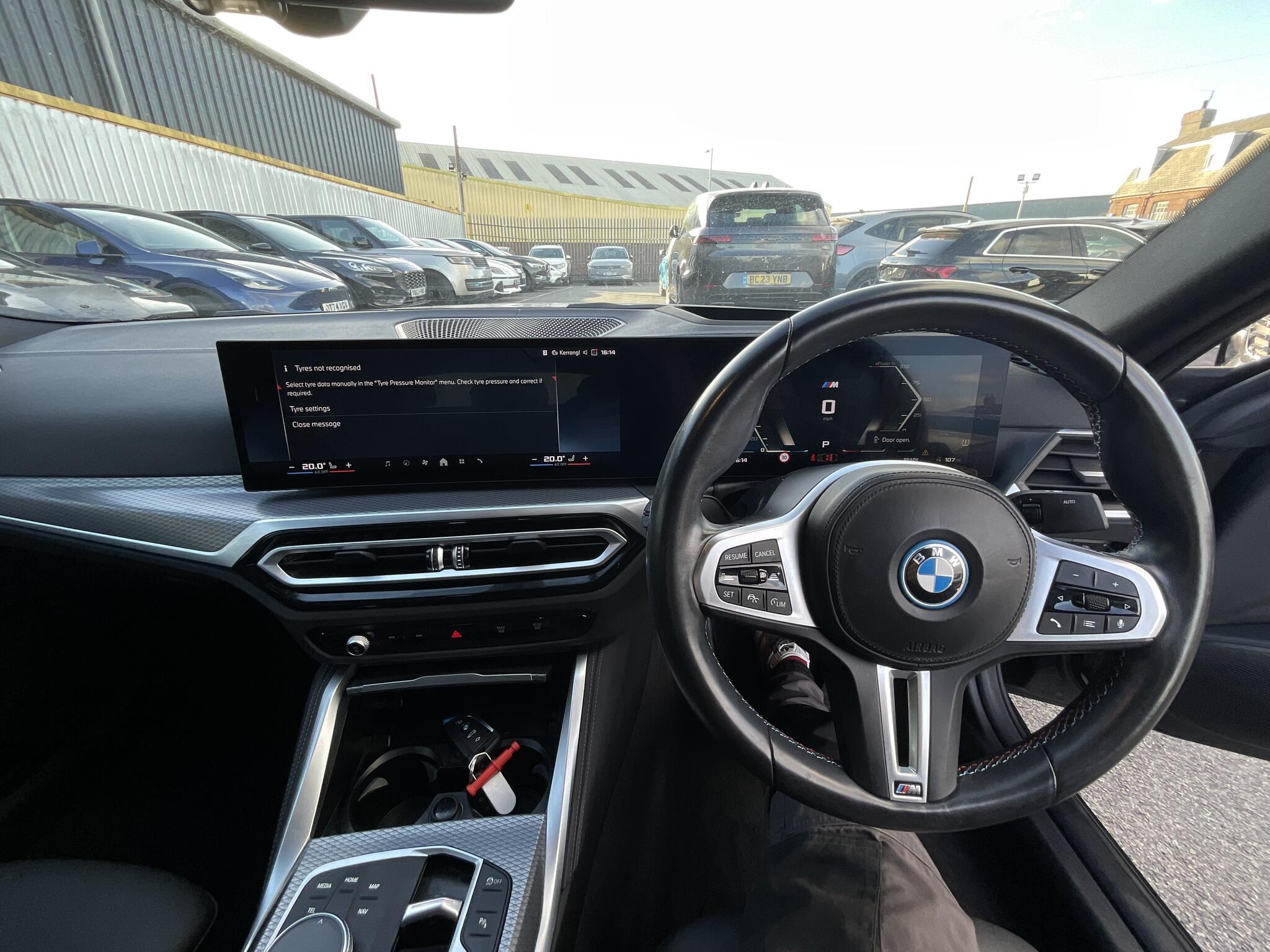 BMW I4 - Image 19