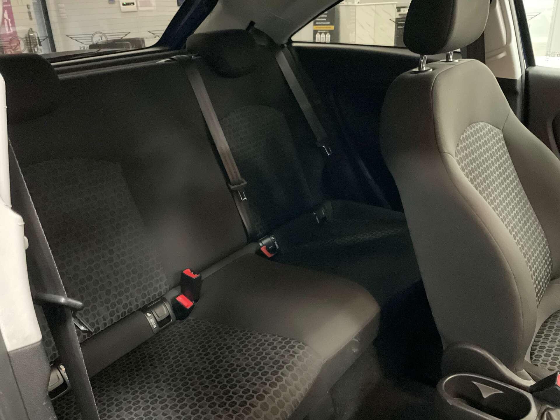 Vauxhall Corsa - Image 33
