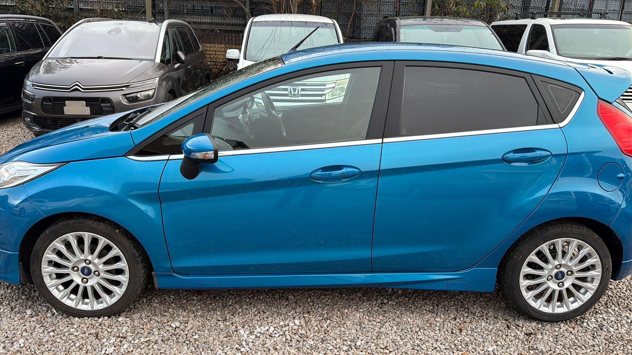 Ford Fiesta - Image 4