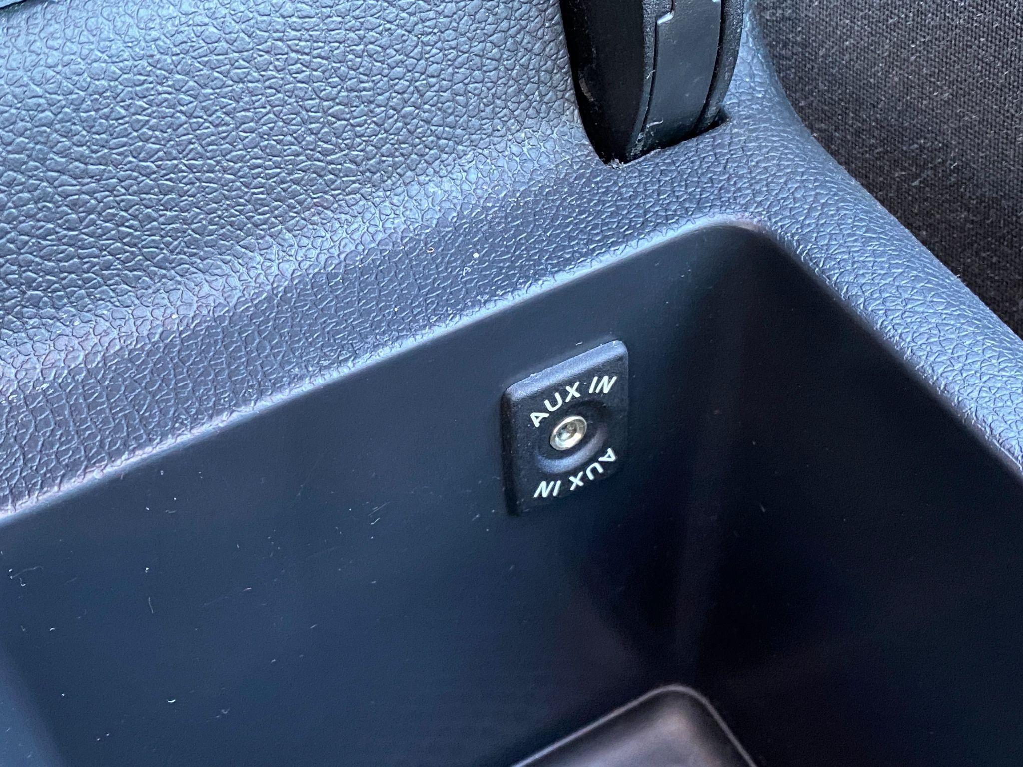 Volkswagen Golf - Image 49