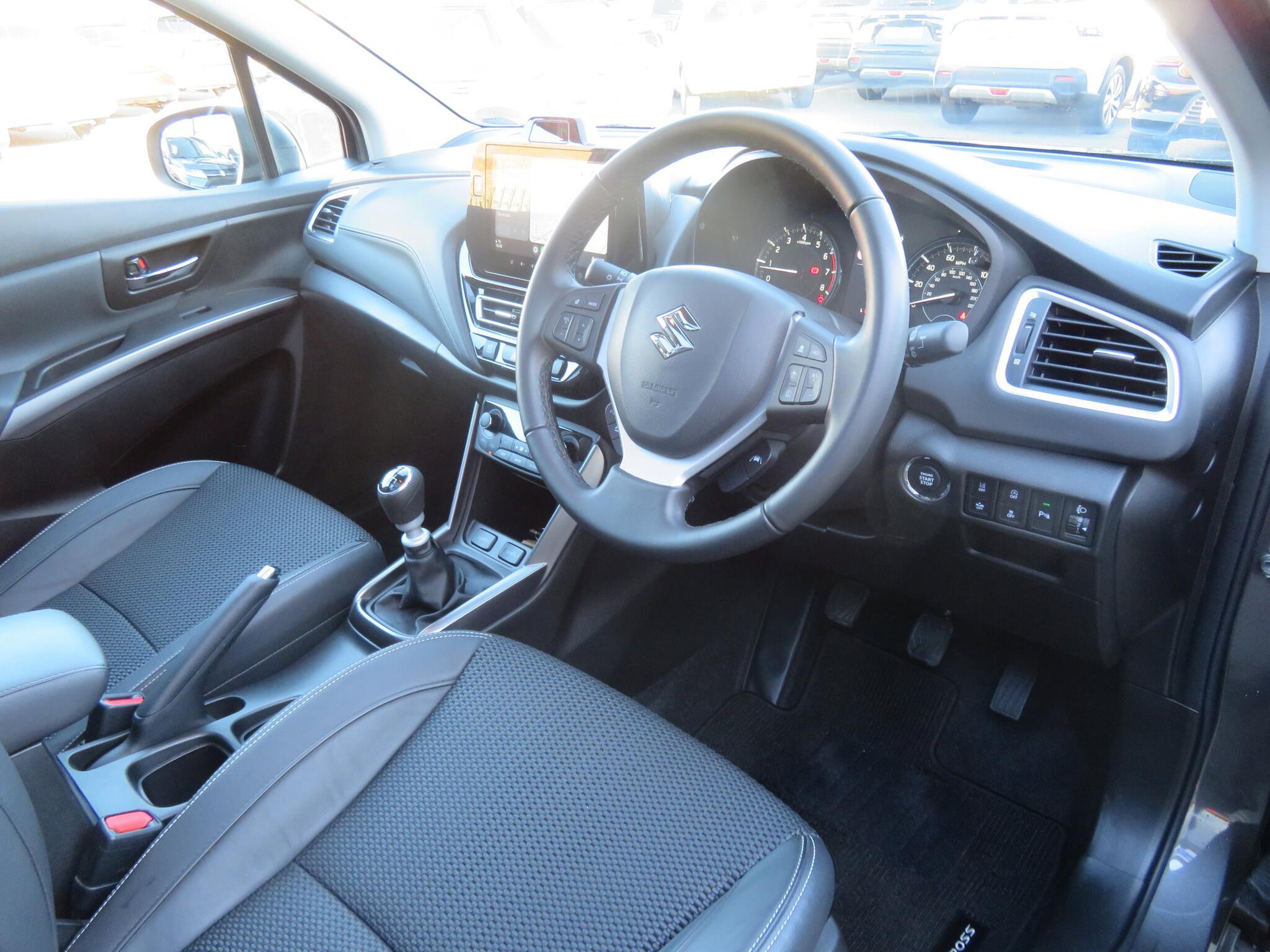 Suzuki S-Cross - Image 13