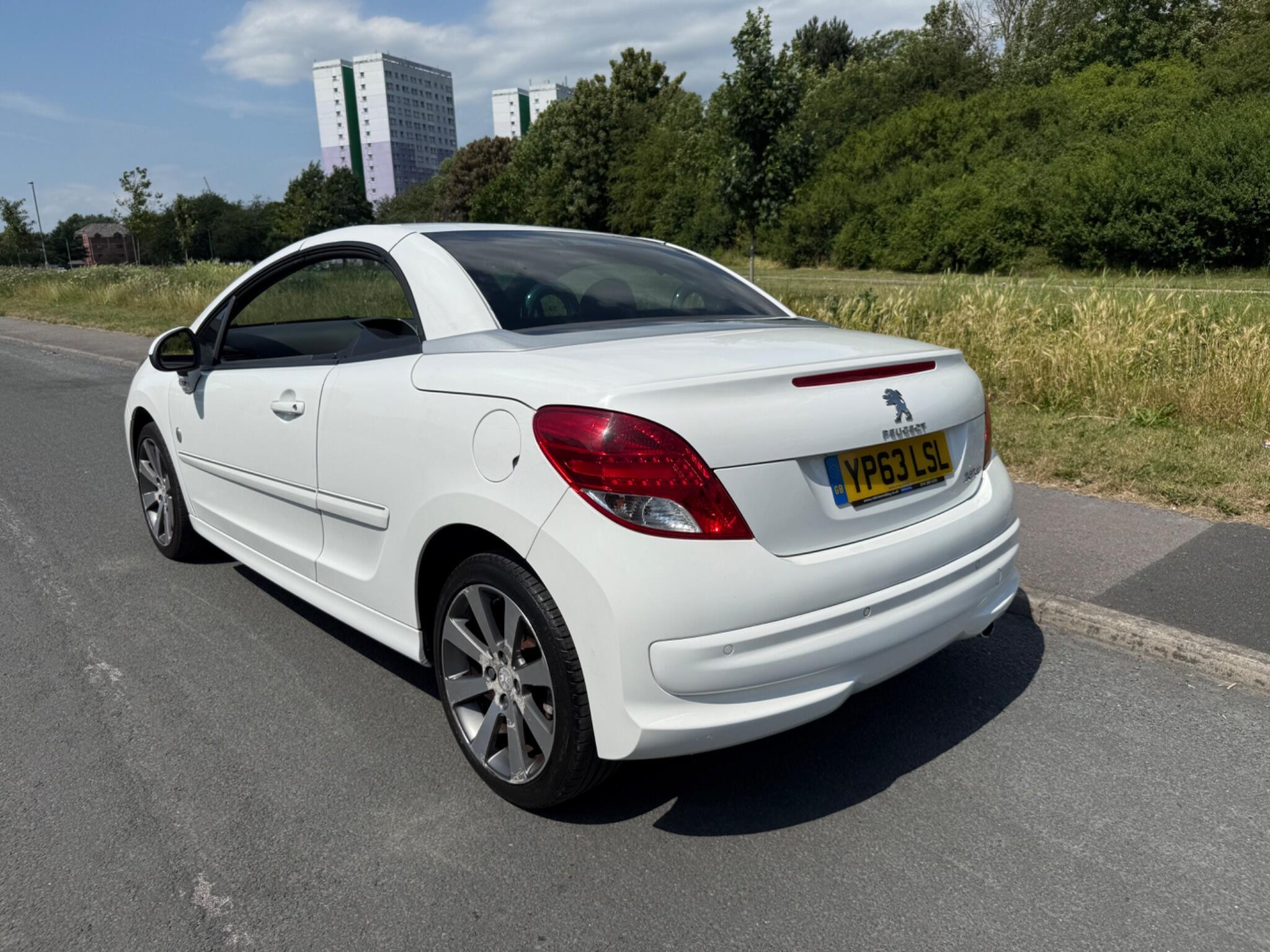 Peugeot 207 CC - Image 11