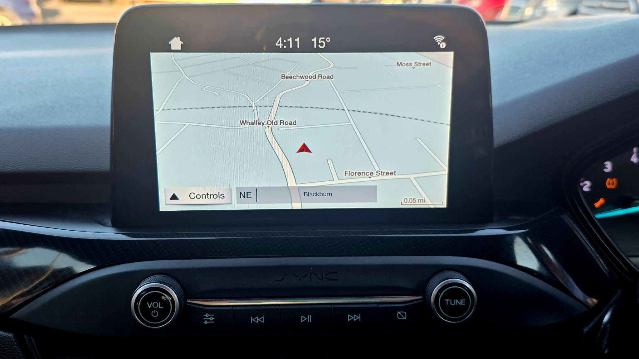 Ford Focus - Image 30