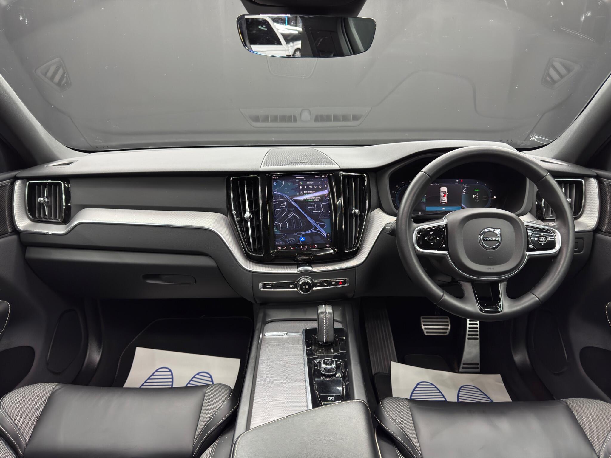 Volvo XC60 - Image 10
